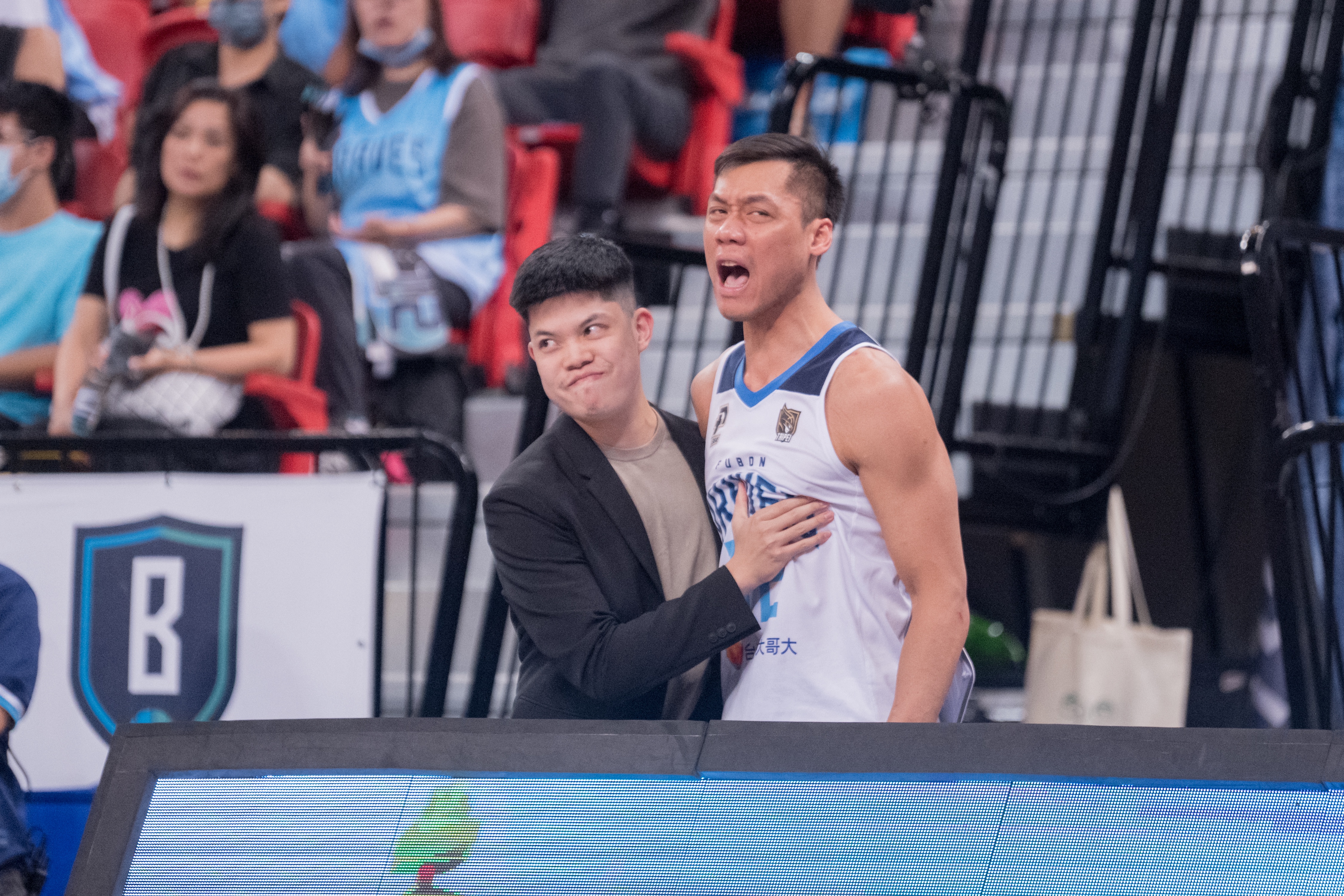 丟水瓶球迷　富邦主場下季全禁賽