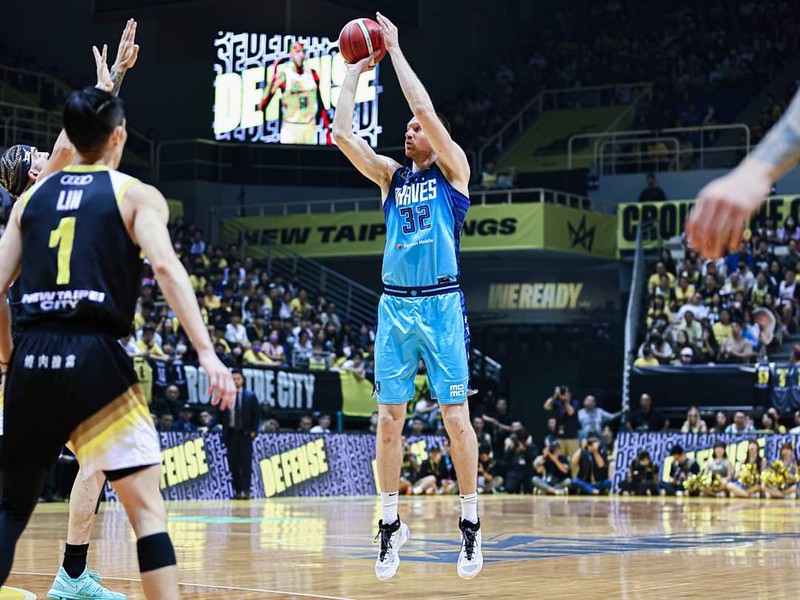 塞瑟夫狂砍33分帶領　勇士客場力退國王搶聽牌