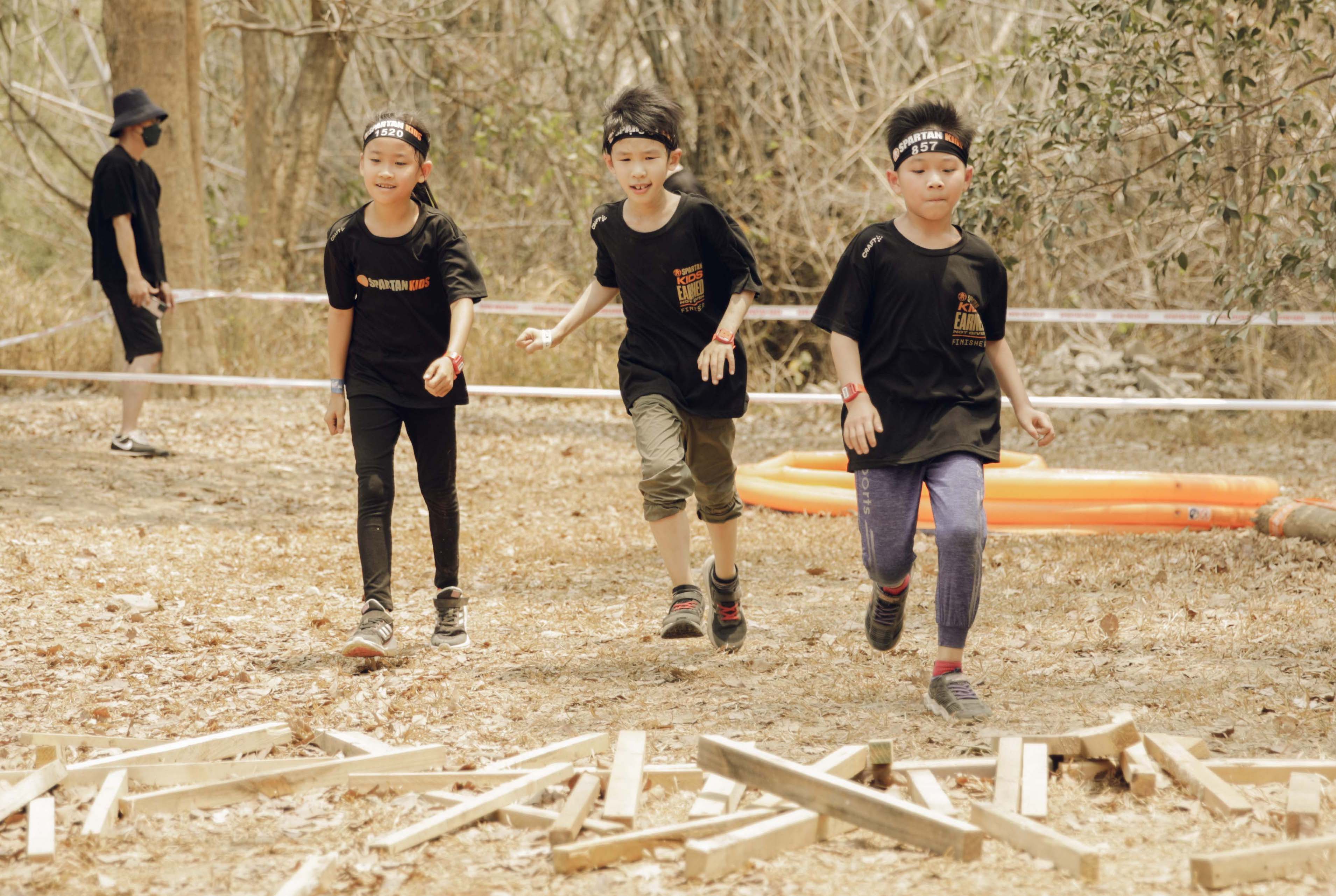 斯巴達障礙跑競賽　攜手台北捷運合作