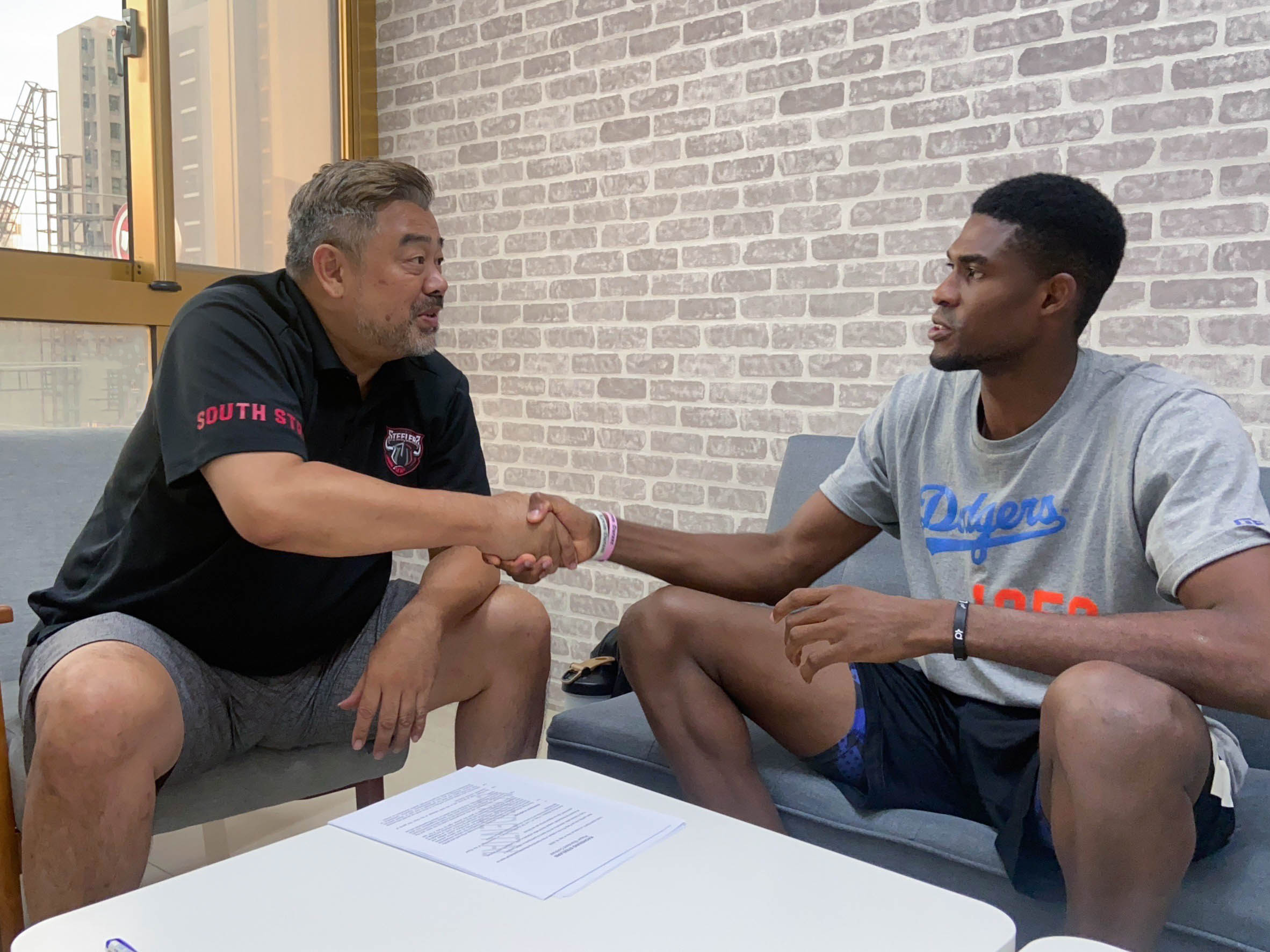 新秀丹尼爾、劉承彥　與鋼鐵人完成簽約