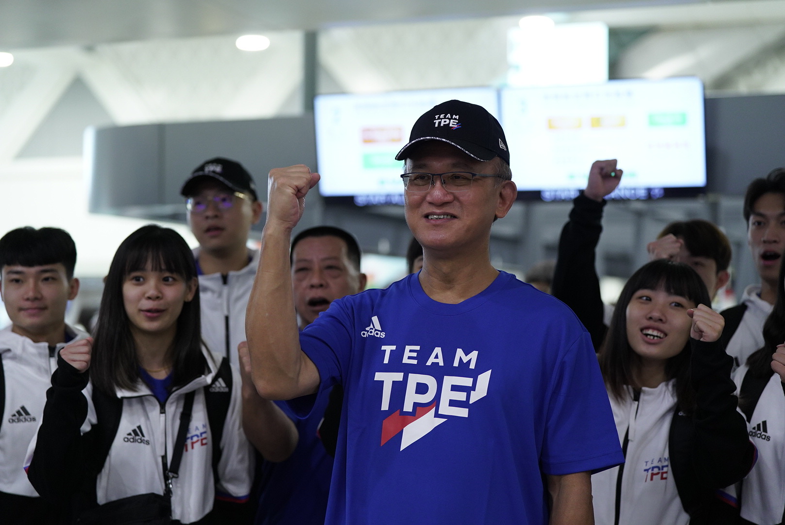 世大運代表團前往成都　教育部林騰蛟次長陪同勉勵爭取最高榮耀