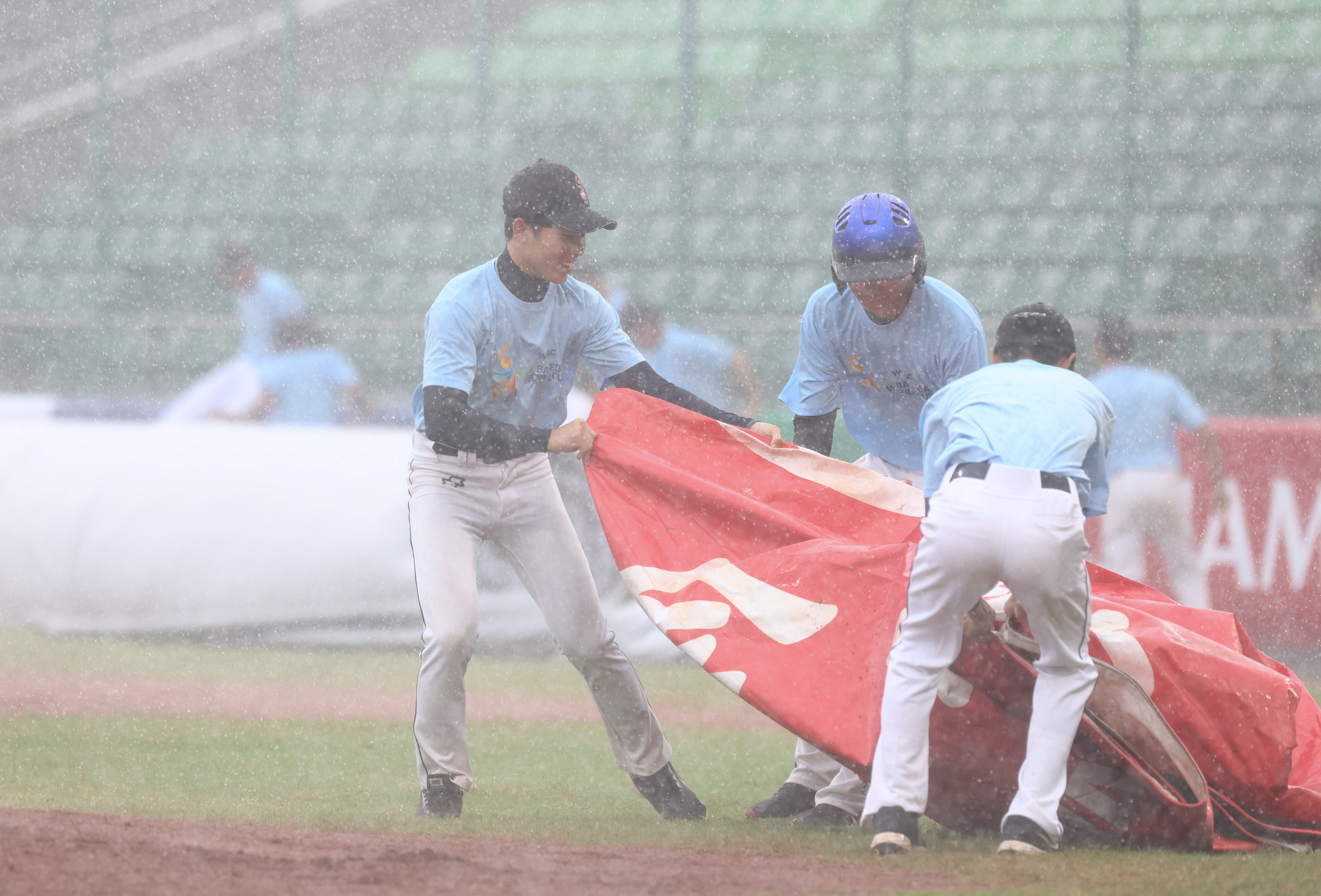U12》中華小將2連勝僅差1出局數　比賽因雨暫停預計19點30分開打