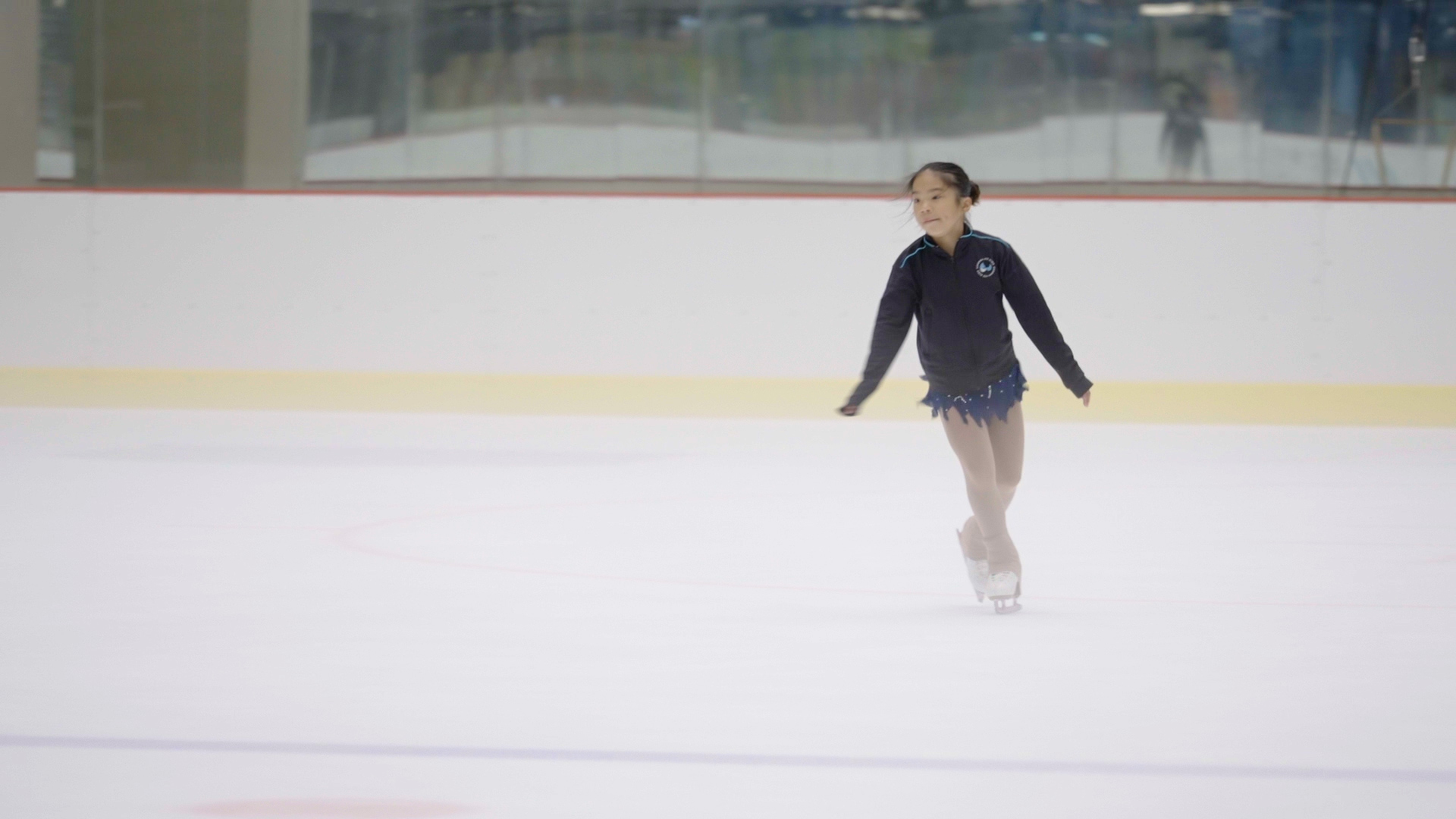 花式滑冰亞錦賽下週登場　開箱新場地、設施輔助訓練