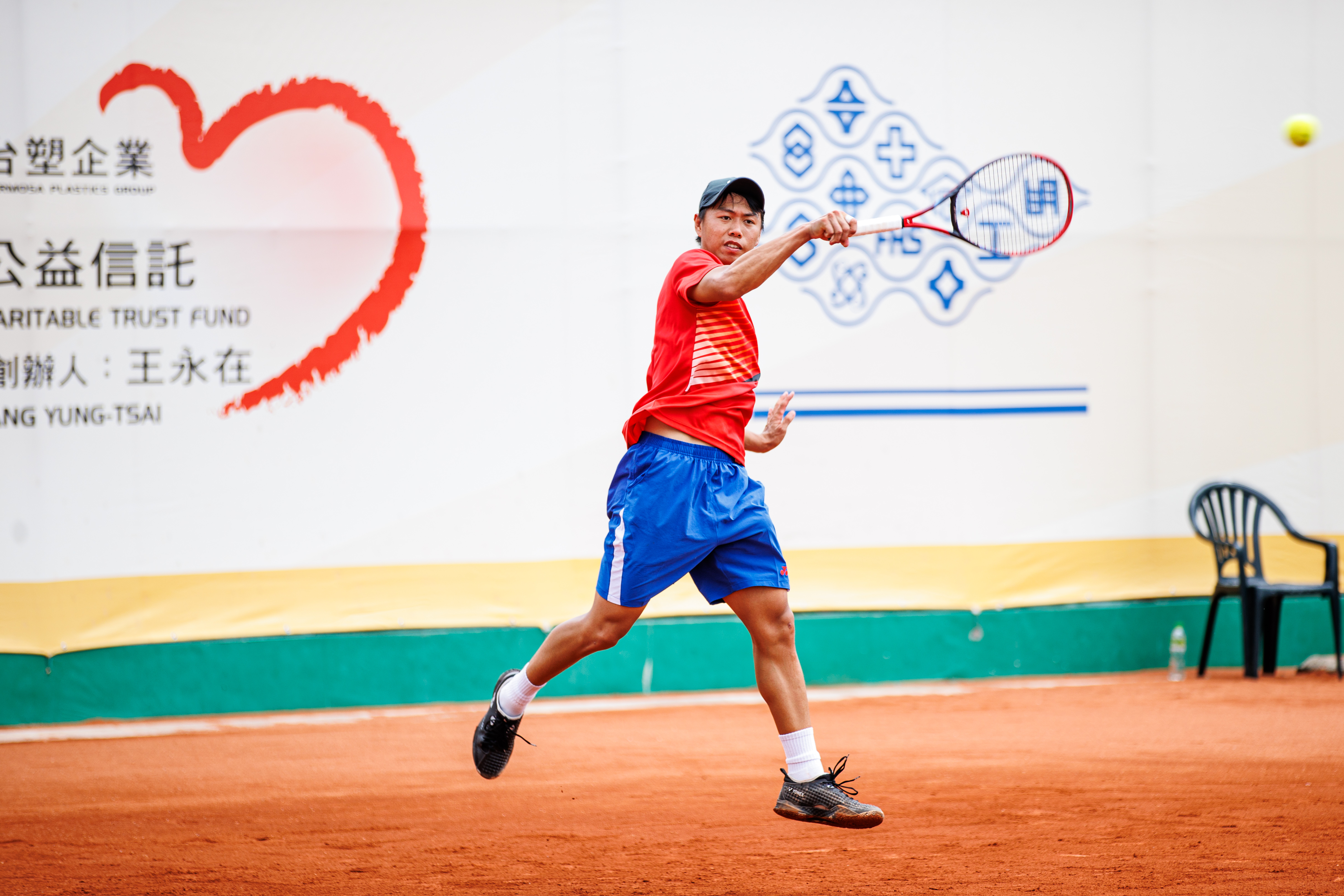 黃琮豪台塑盃雙打封王　單打4強止步