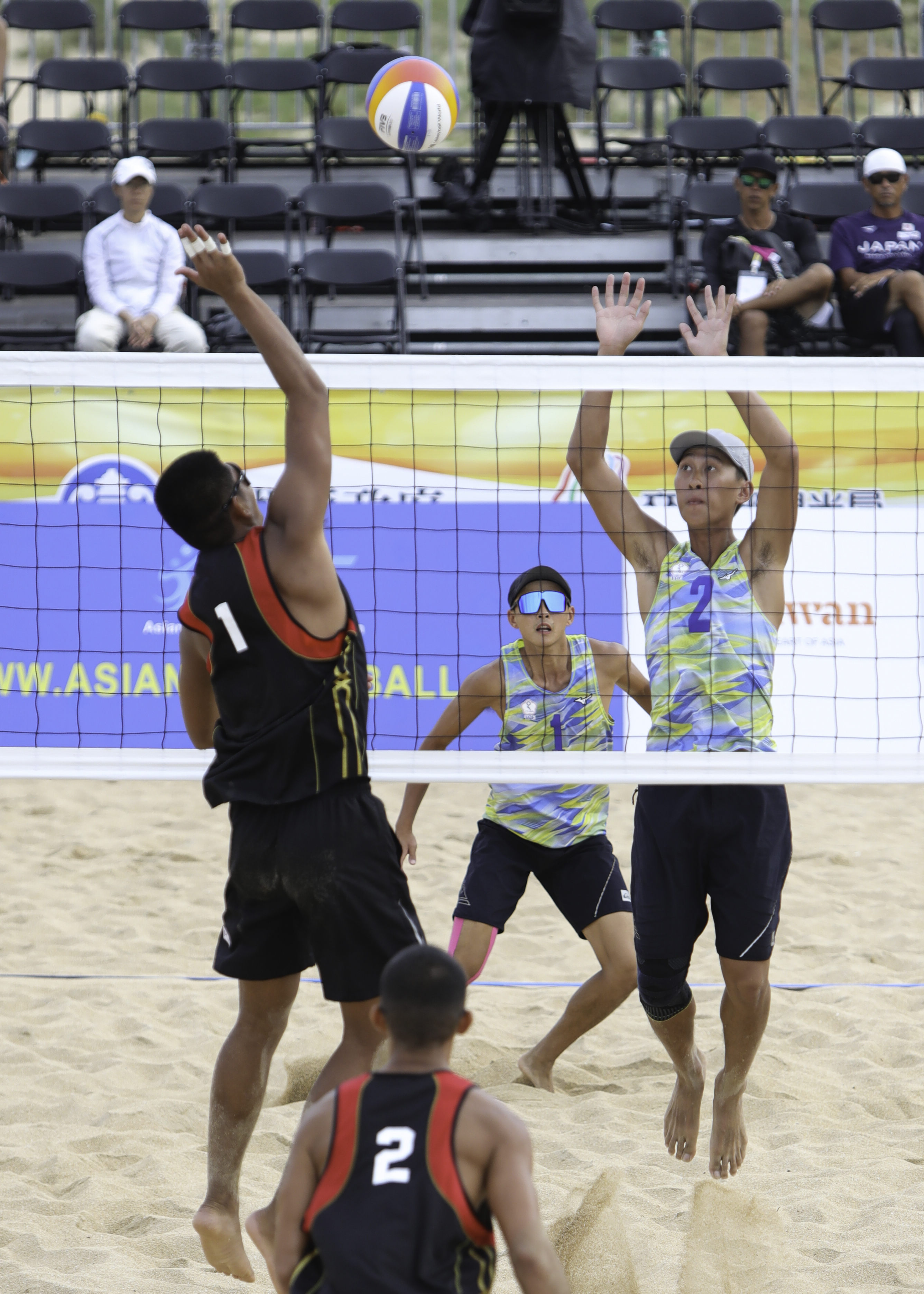 謝雅仁／吳信賢惜敗　無緣亞沙排澎湖公開賽4強