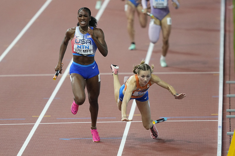 荷蘭Bol終點前跌倒　美接力創世界紀錄