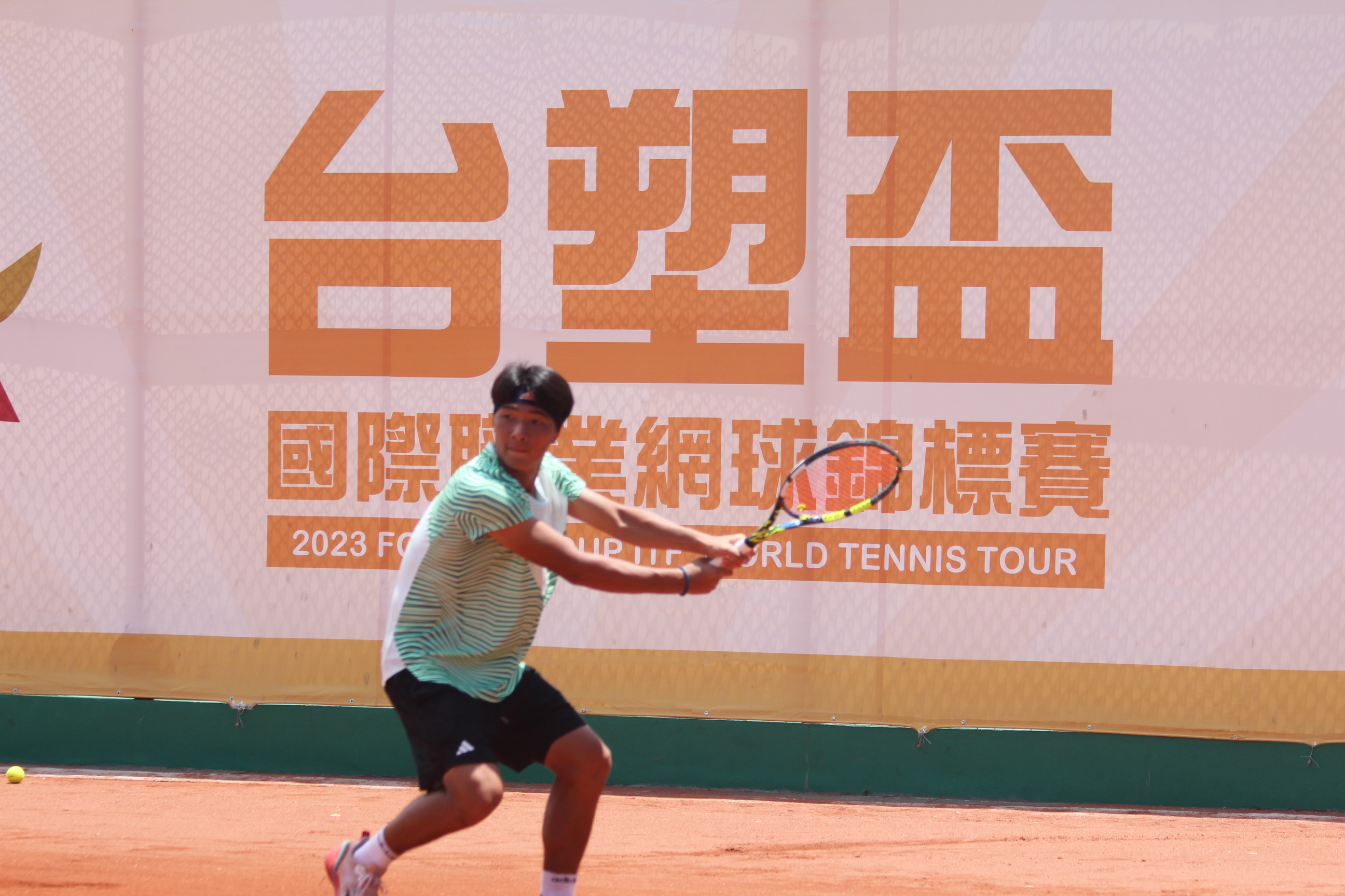 王愷翊自會外賽起3連勝　晉級台塑盃16強