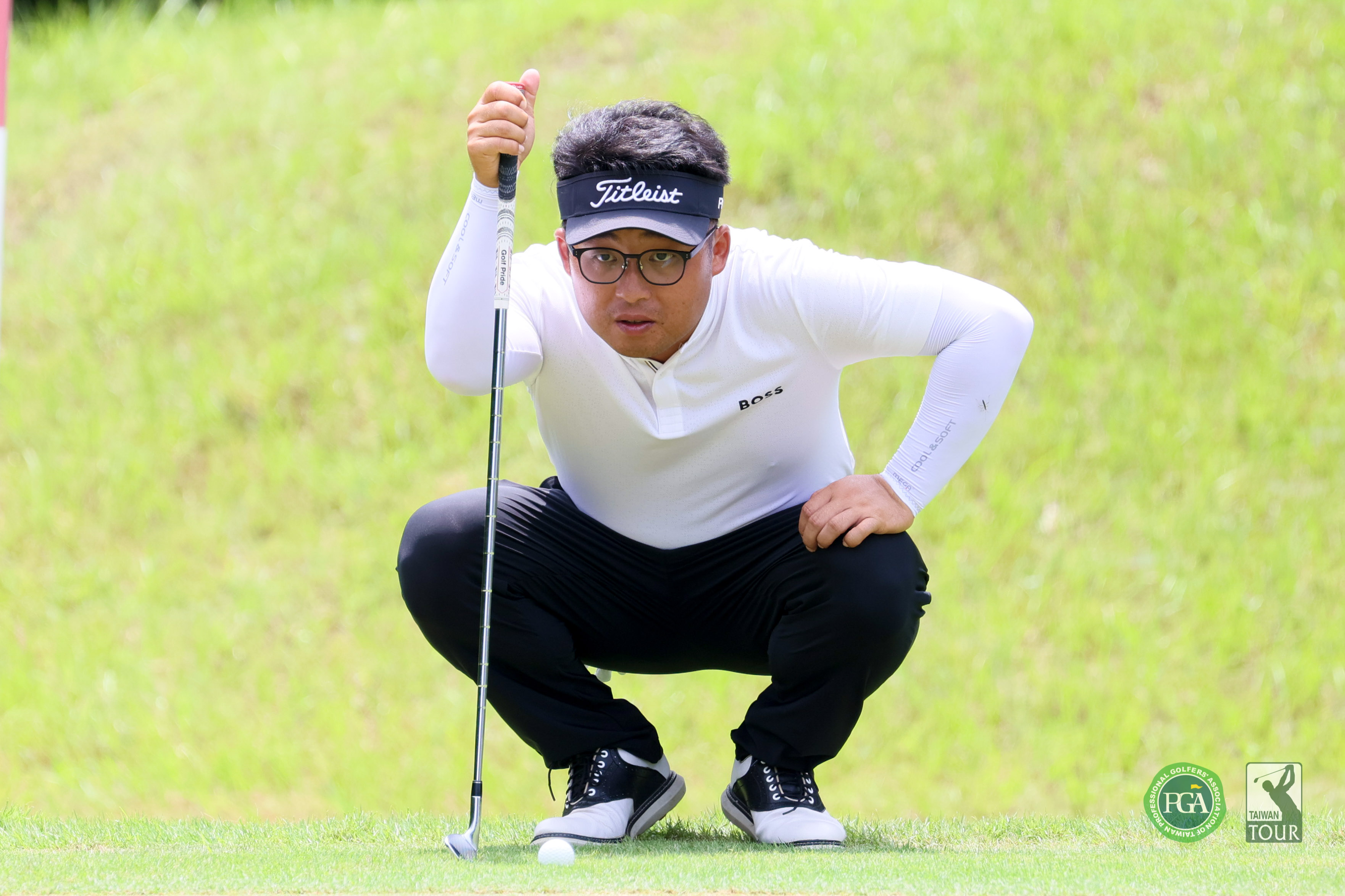 劉嚴鴻64桿破球場紀錄　環台公開賽暫領先