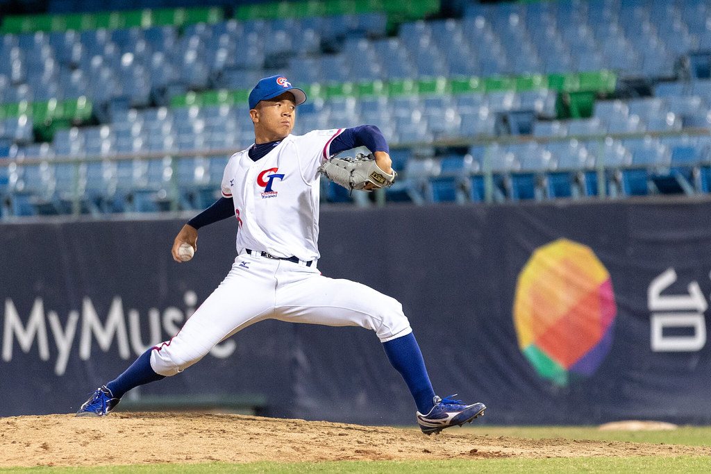 U18》滿壘無人出局順利守成　林鉑濬：往好球帶一直丟就好