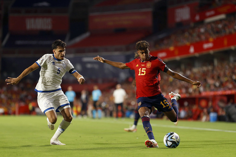 16歲Yamal生涯初先發再寫紀錄　西班牙6球輕取賽普勒斯