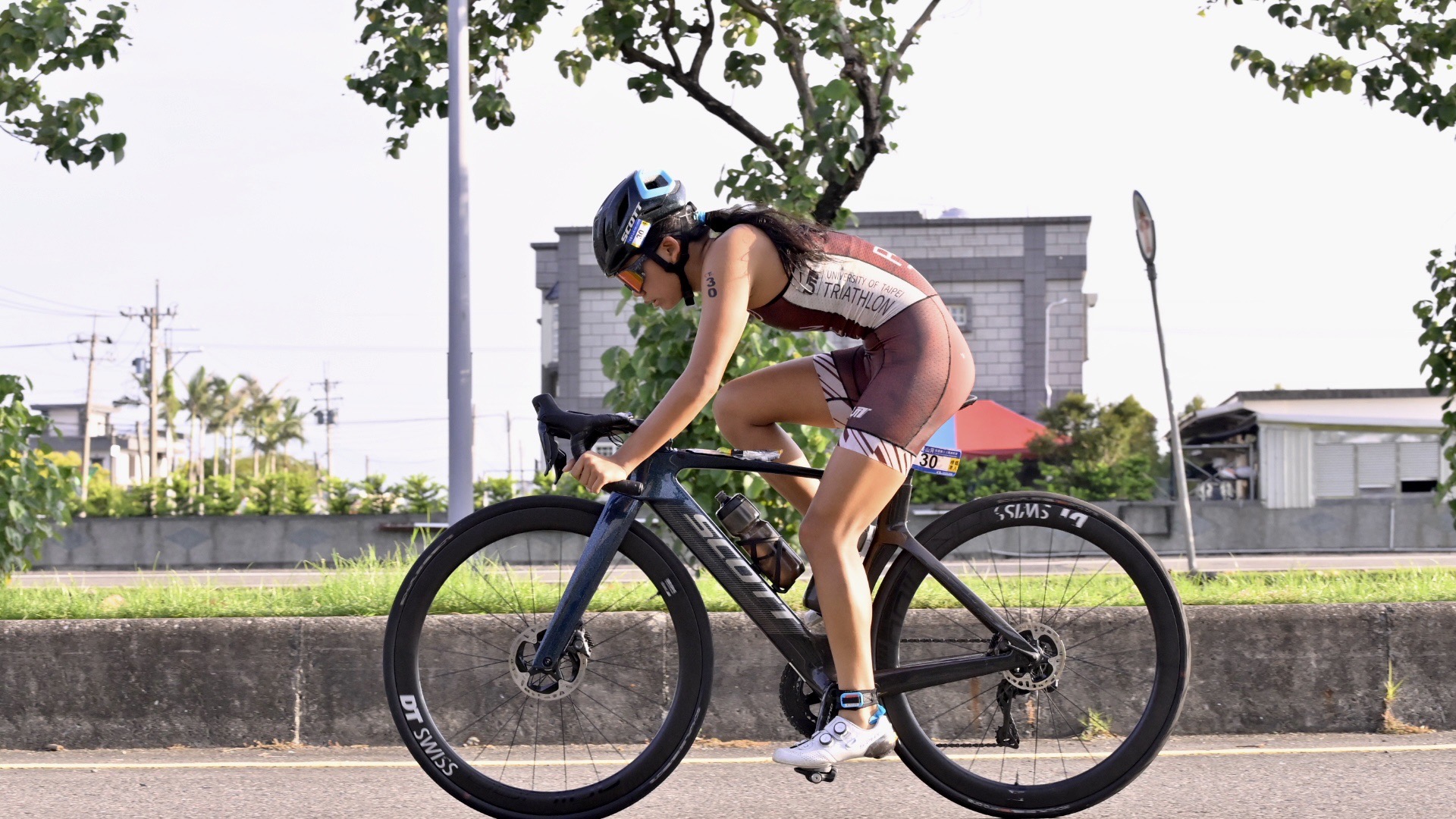 鐵人三項賽事重返冬山河　男女菁英組張家豪、潘昱婷奪冠