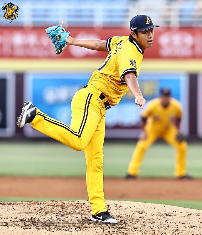 兄弟開火9分、鄭浩均土投最多9勝　黃衫軍無勝差首位