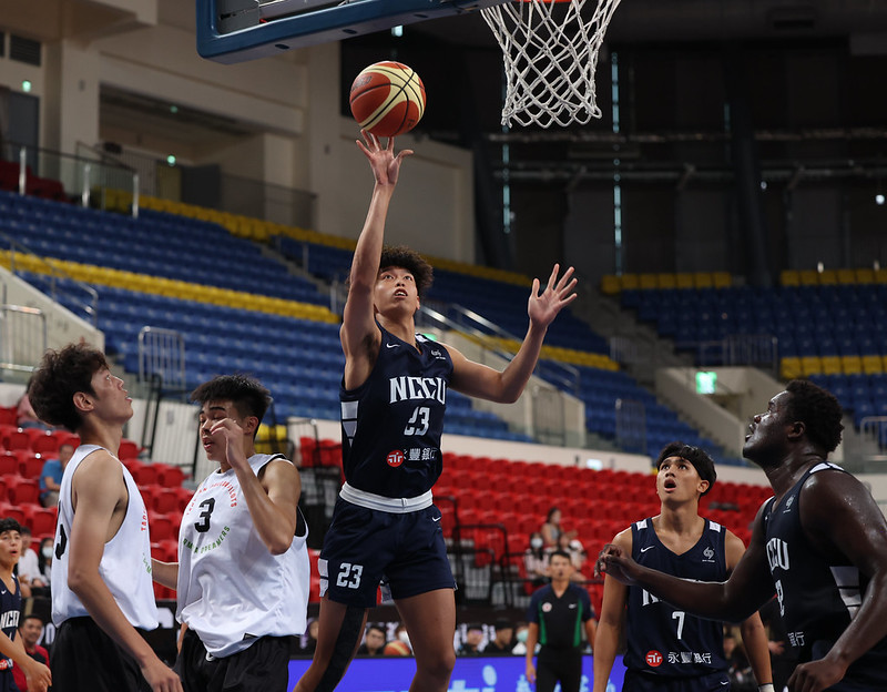 吳志鍇新學年轉型3號位　陳子威盼進攻技巧更多元