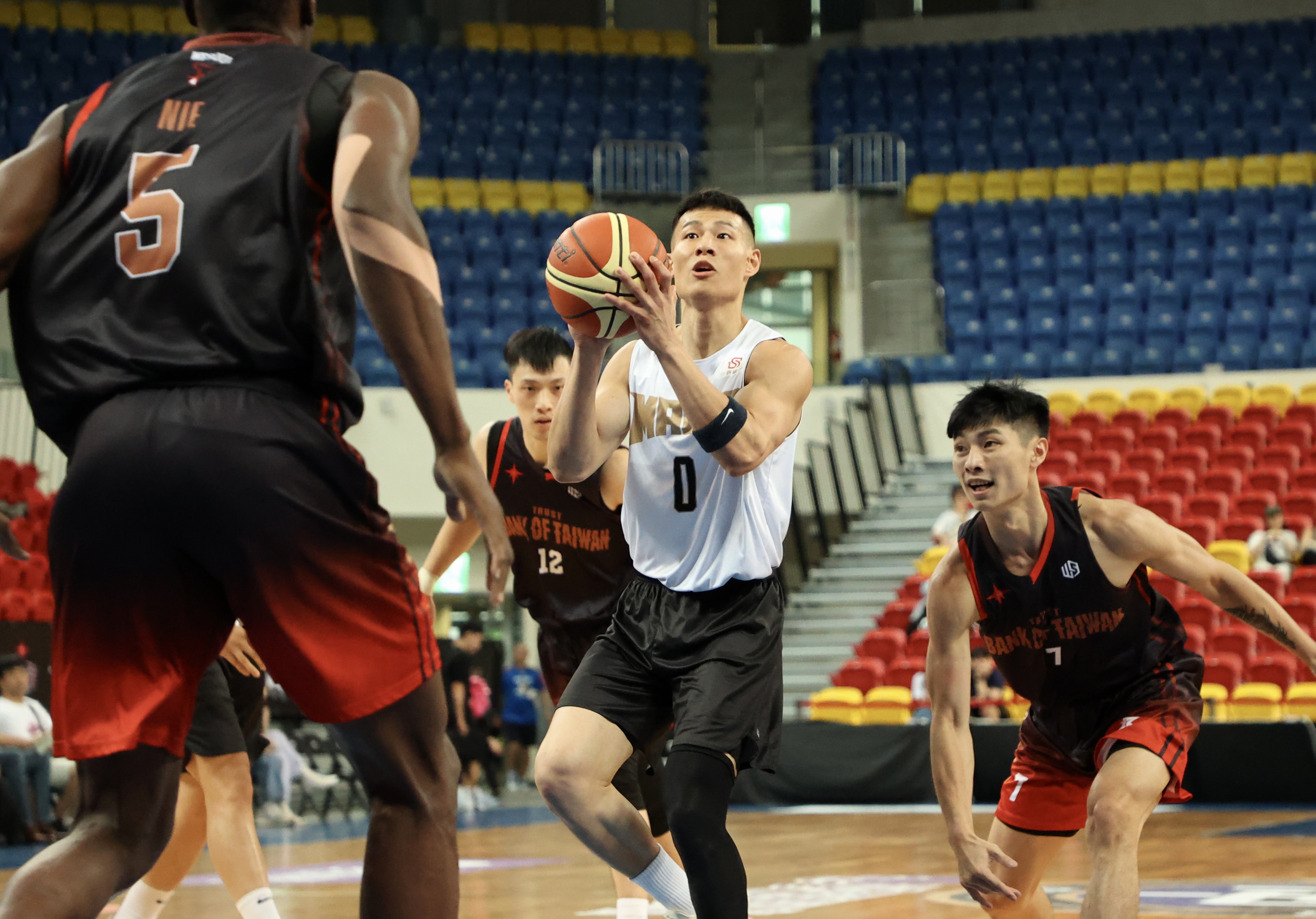 不敵台銀　台北戰神跨聯盟吞2連敗