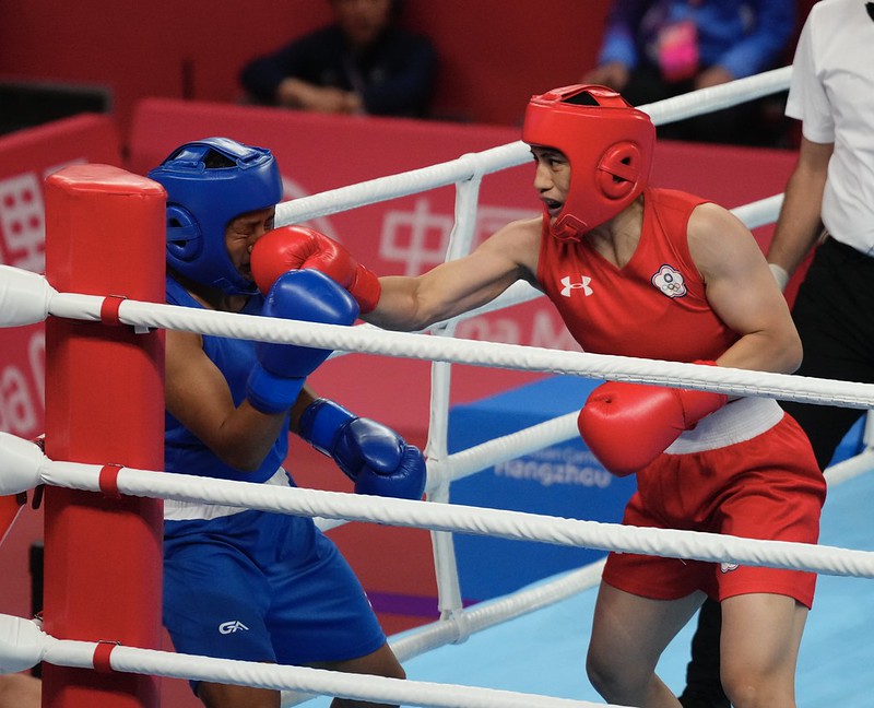 杭州亞運》拳擊陳念琴直擊對手　92秒裁定勝晉級8強