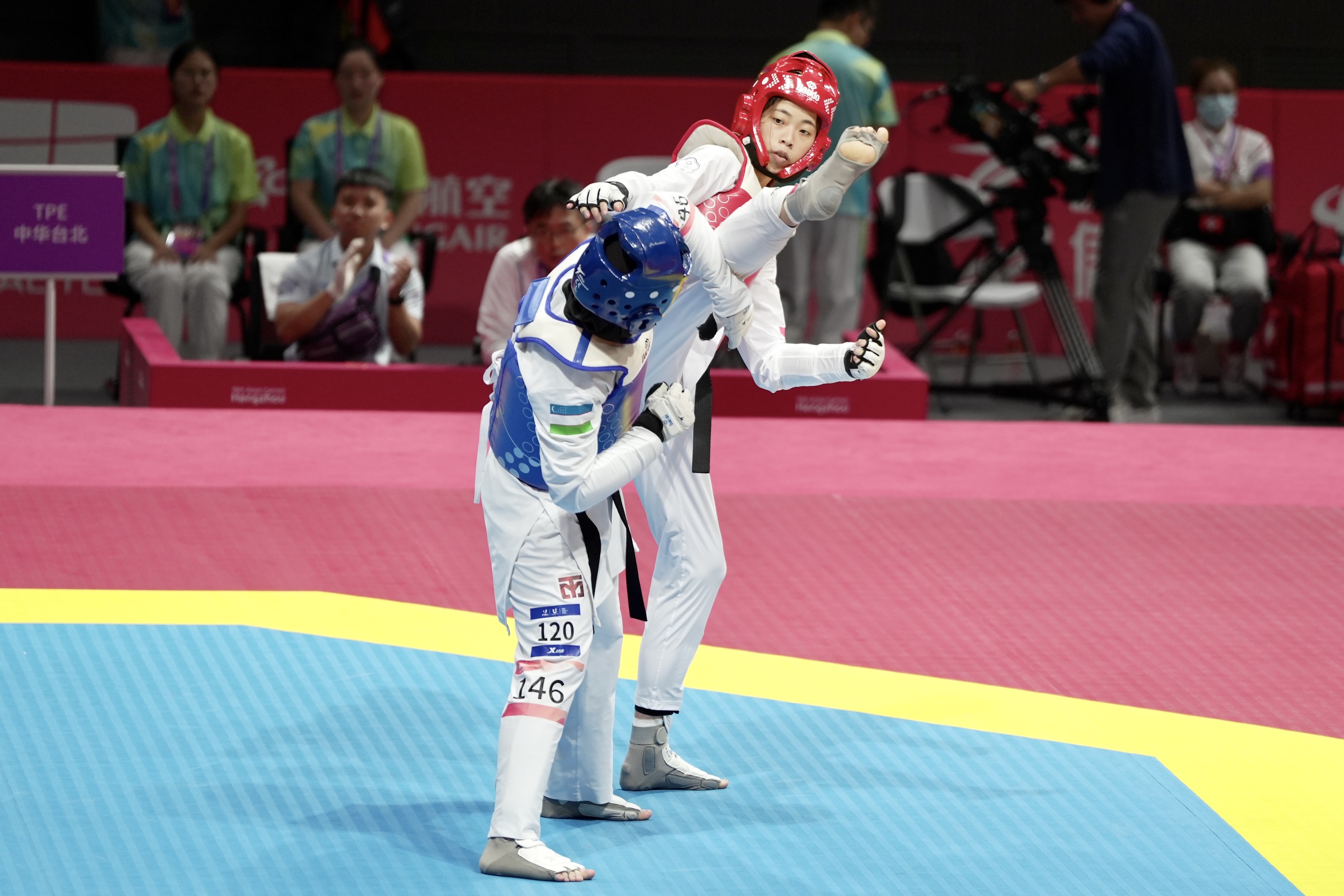 杭州亞運》跆拳道羅嘉翎、林唯均接力晉級4強　銅牌起跳