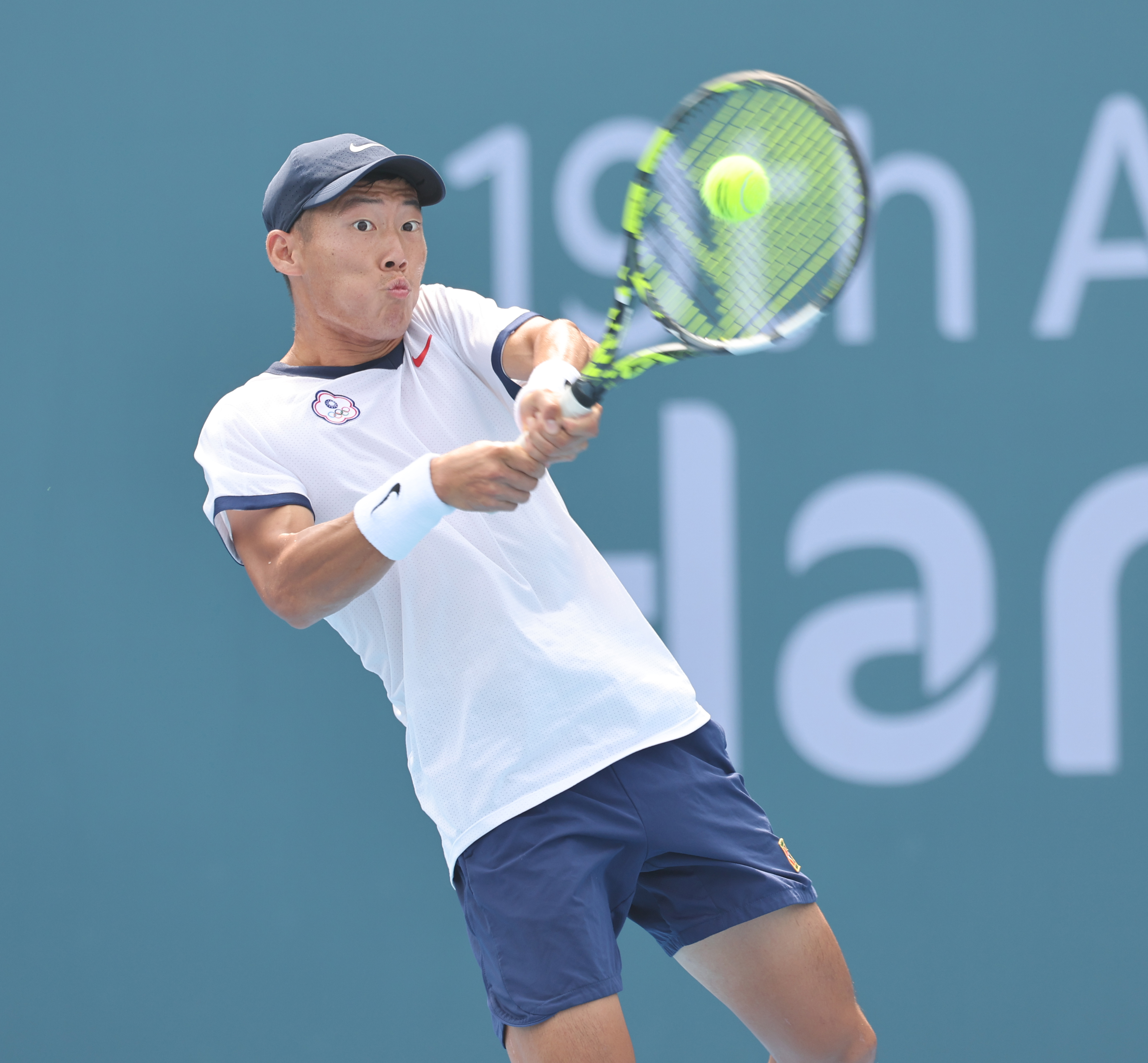 杭州亞運》曾俊欣鏖戰2小時36分鐘止步8強　台灣網球男單全軍覆沒