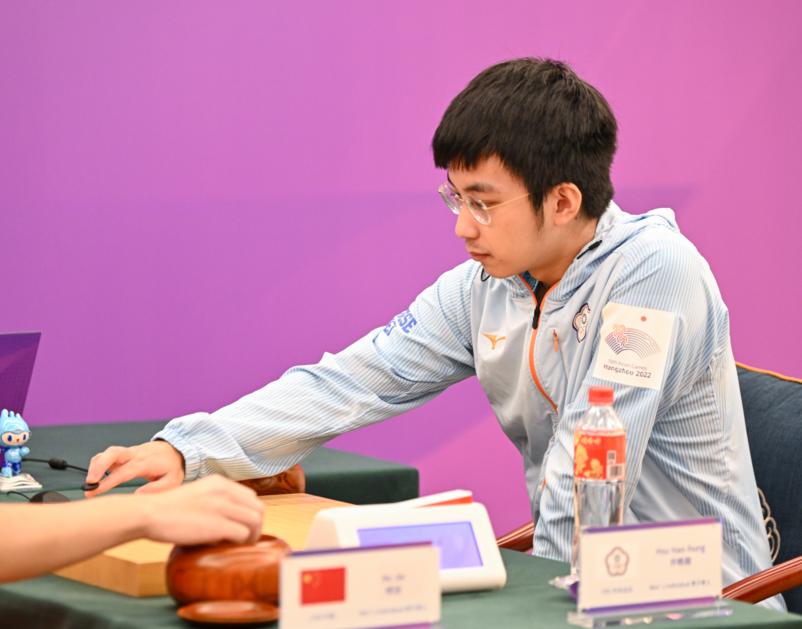 杭州亞運》圍棋許皓鋐如何逆轉奪金？賽後教練翻盤關鍵