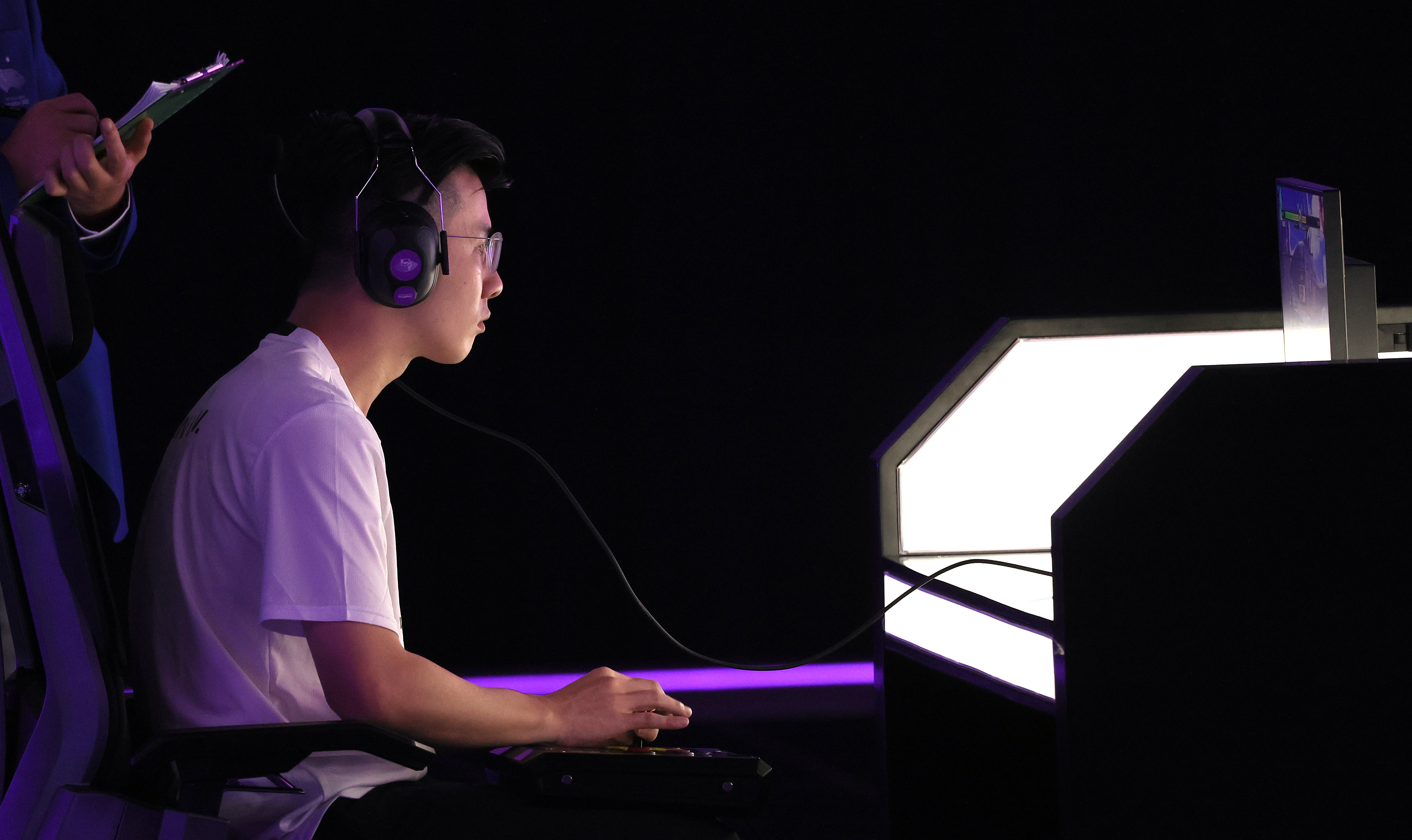 杭州亞運》內戰吞逆轉敗摘SFV銅牌　Oil King：悶但挺小向拚金