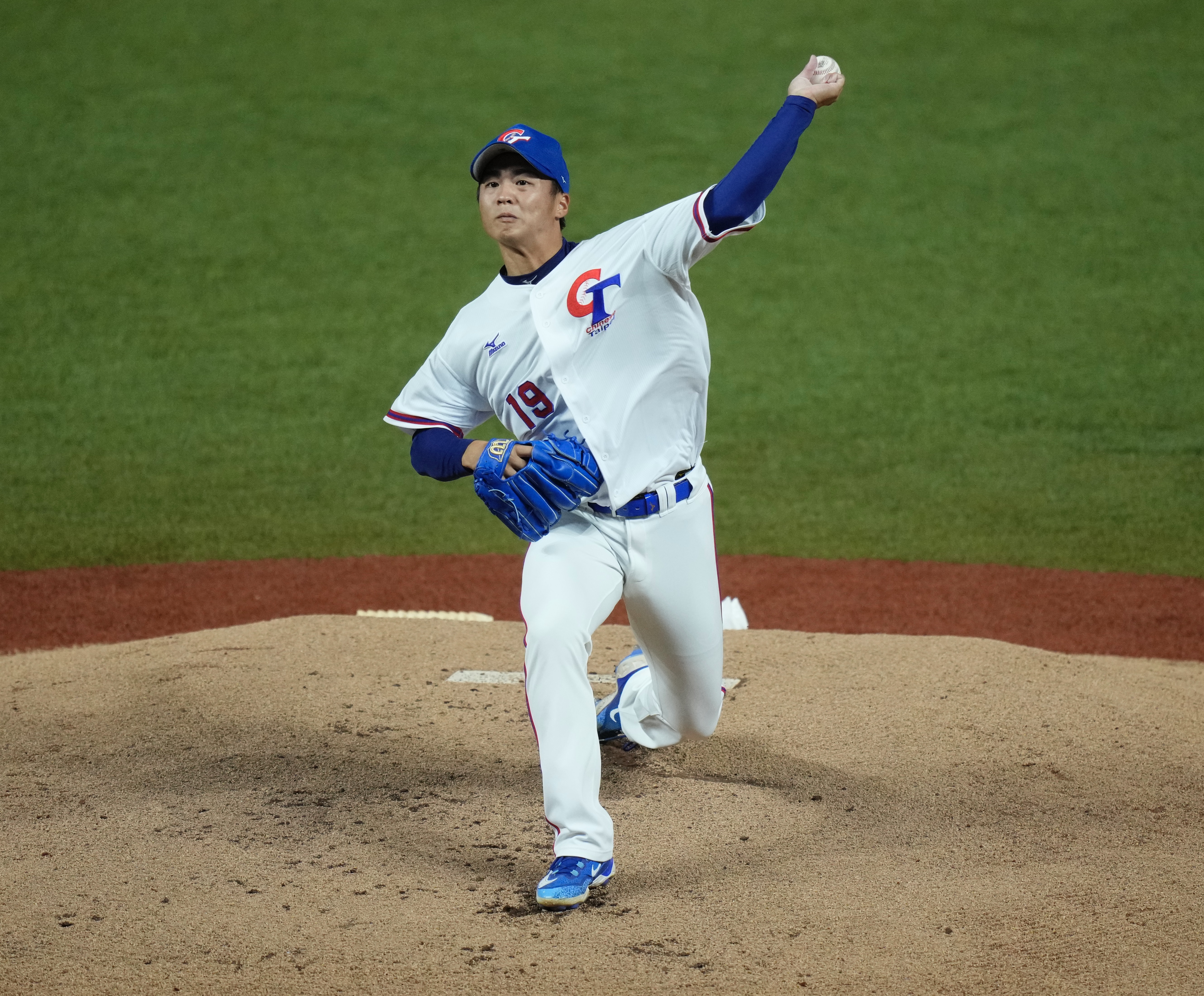 杭州亞運》王彥程2局上被敲3安　中華隊1分暫落後