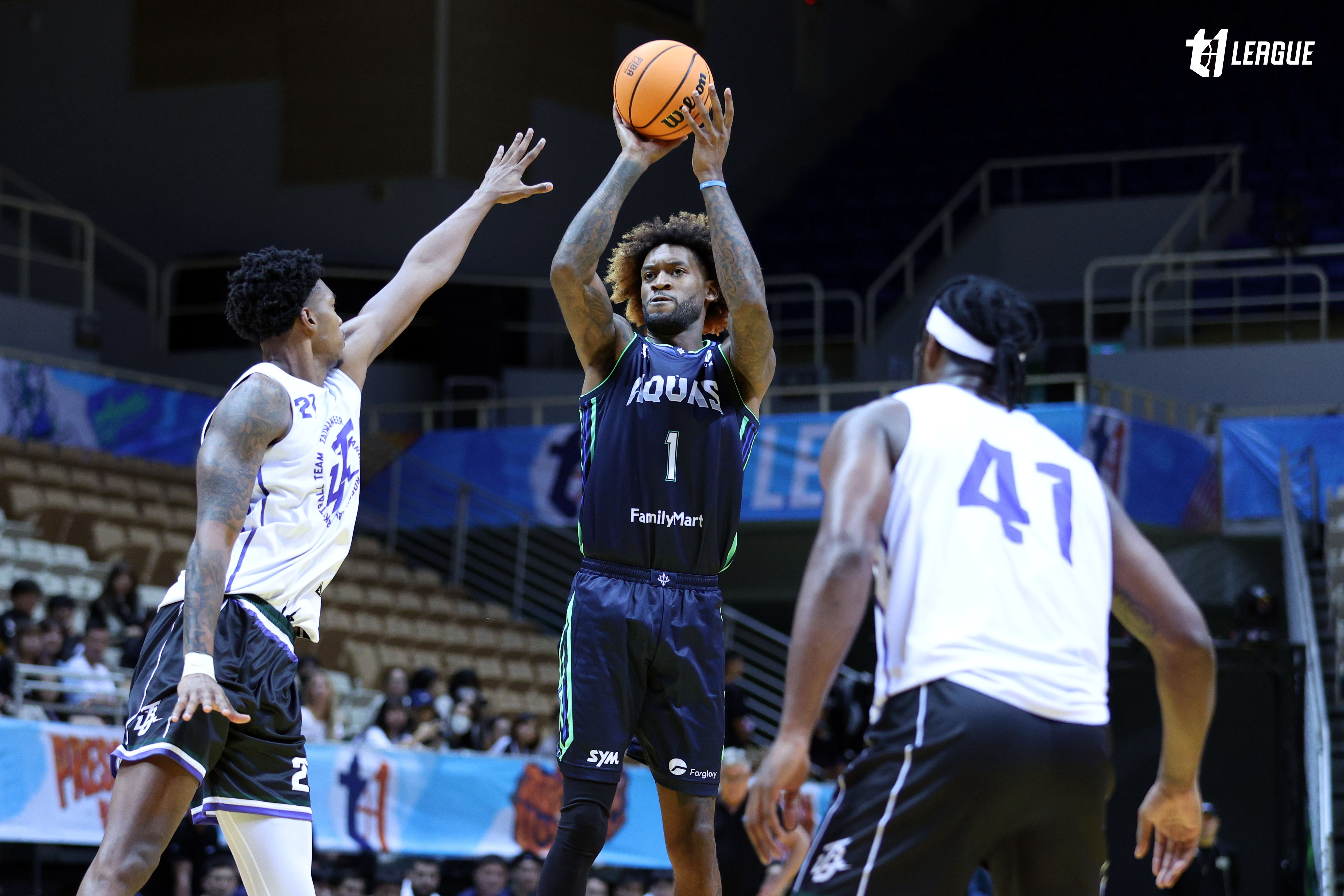 瓊斯首秀轟24分　于煥亞命中率百分百