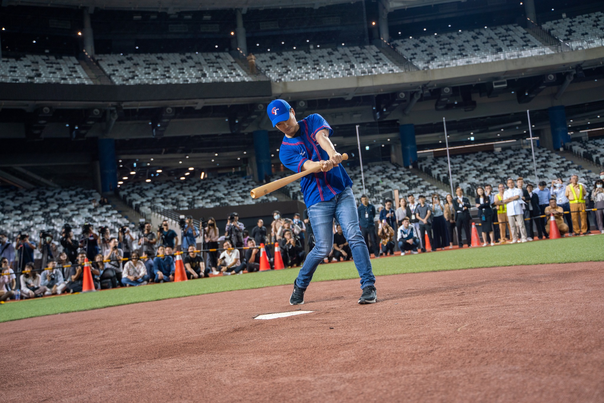 蔣萬安喊我們有巨蛋　12月亞錦賽是台北大巨蛋正式首戰