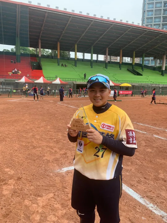 洋投Alyson完封　新世紀黃蜂企壘季後挑戰賽先拔頭籌