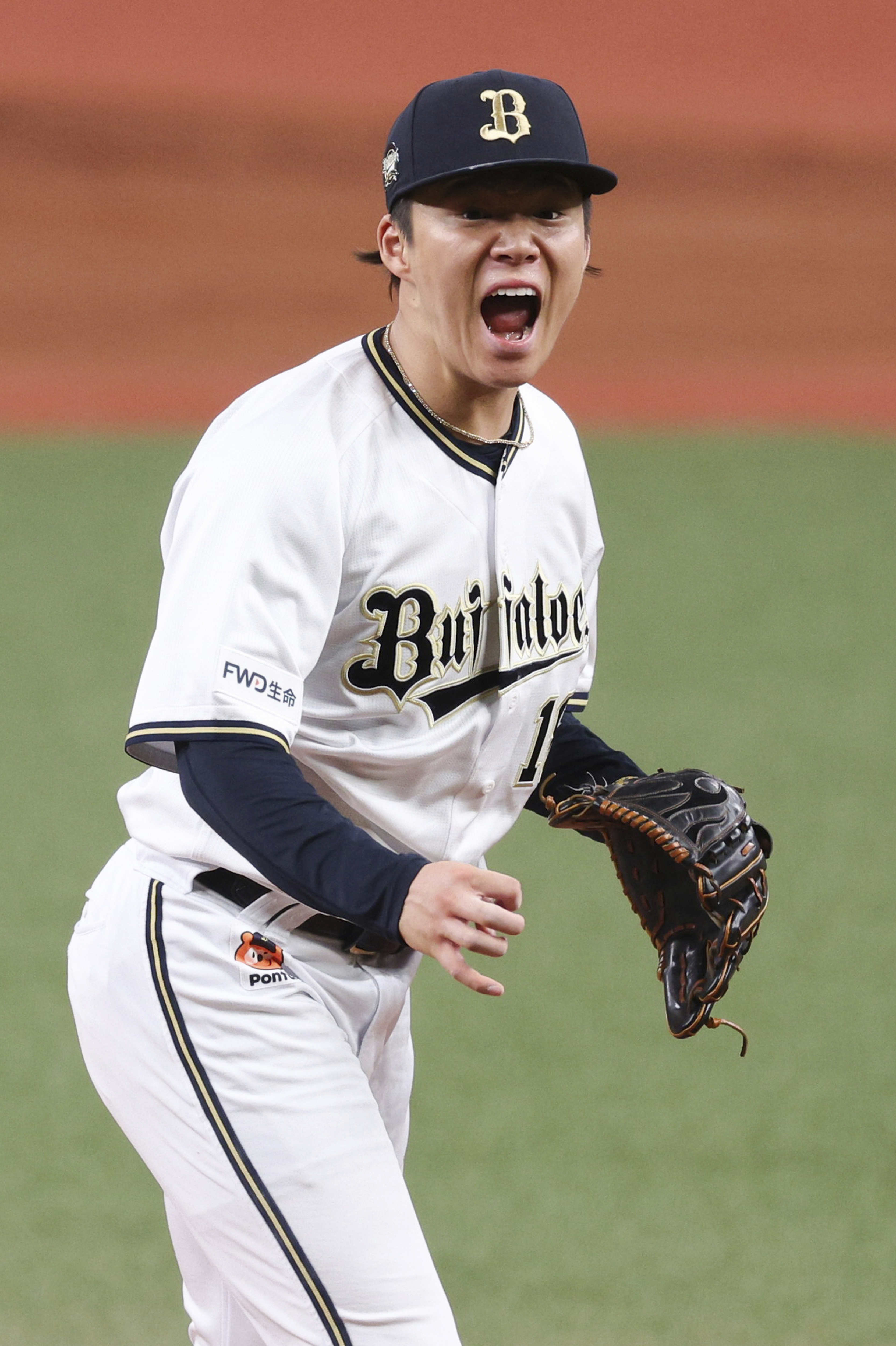 山本由伸今天有多神？一人之力阻阪神封王、還寫2項日職日本一神紀錄