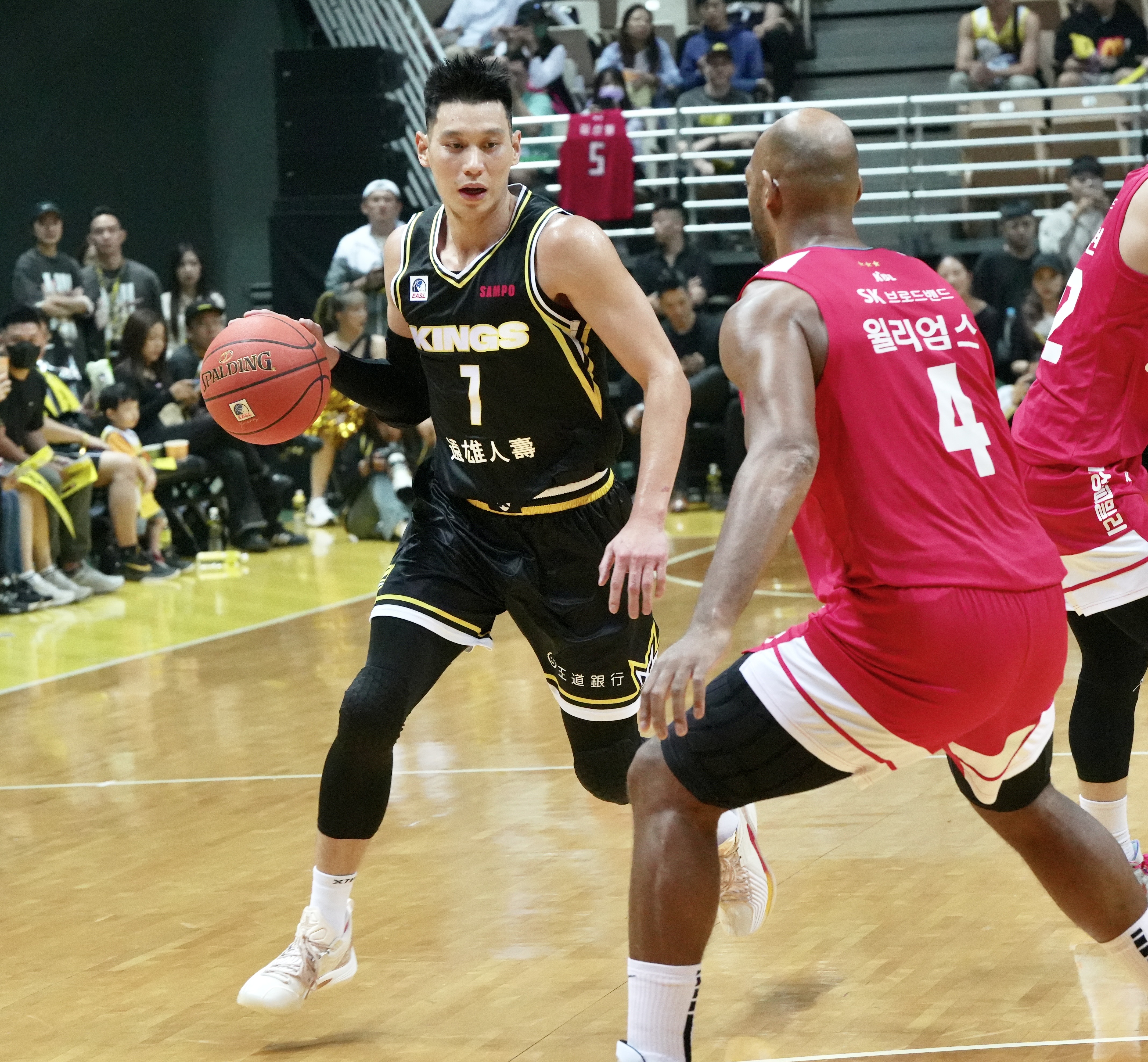 林書豪4分4籃板6助攻　國王東超上半場平手