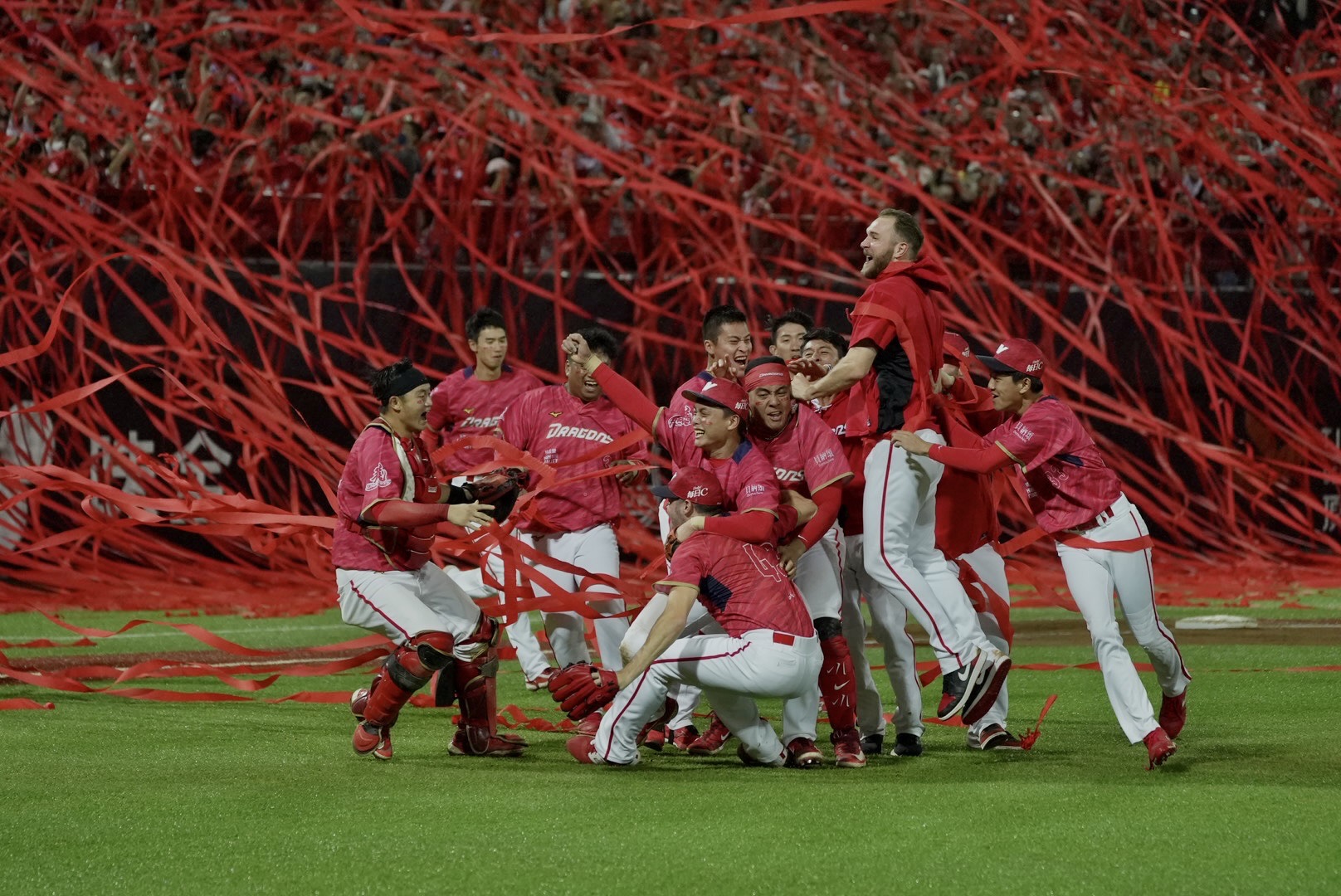 味全龍奪今年中職總冠軍。資料照片