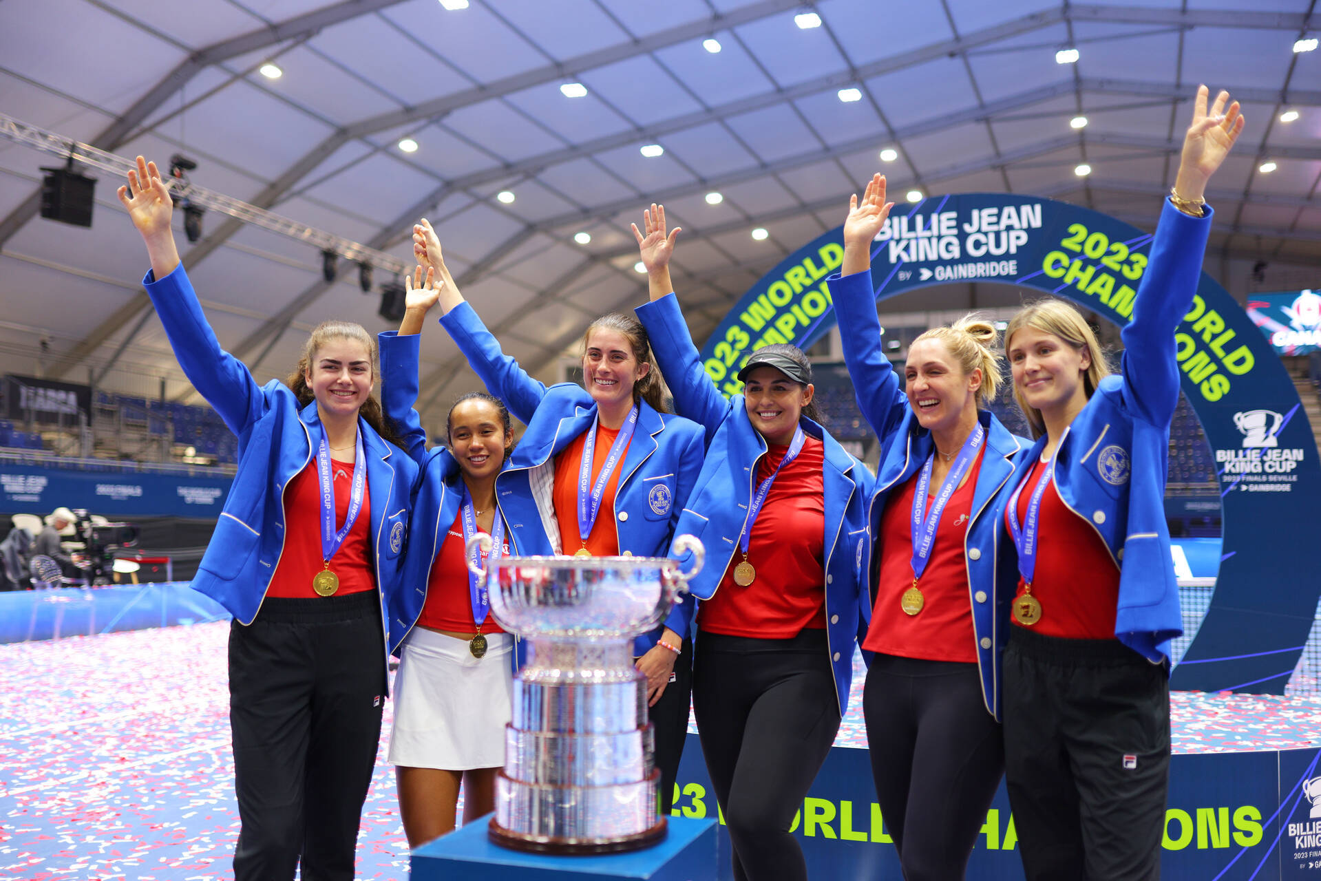 Fernandez、Stakusic領軍　加拿大首次贏得金恩盃冠軍