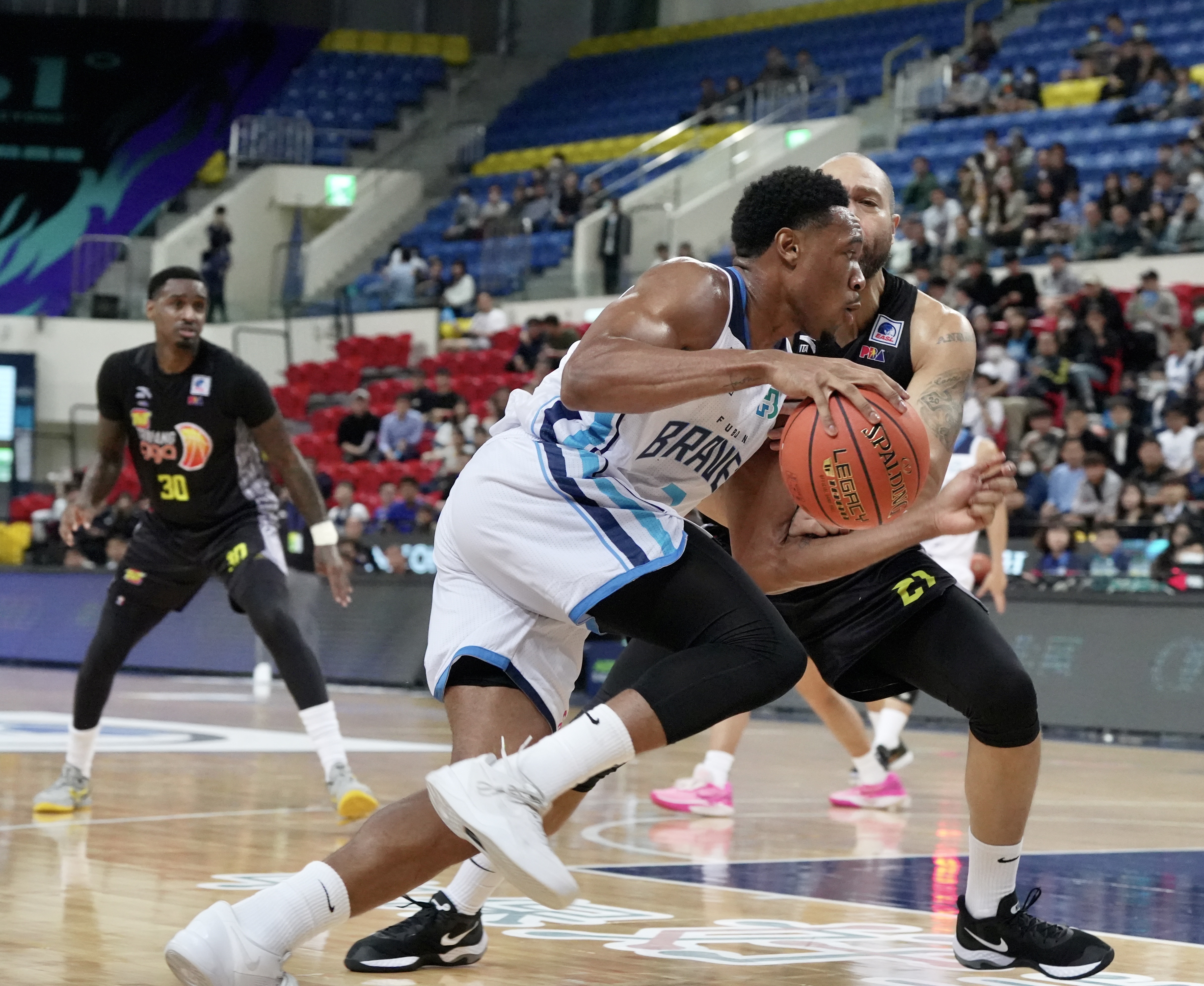 伊波卡開箱拿13分　讓許晉哲感到驚豔