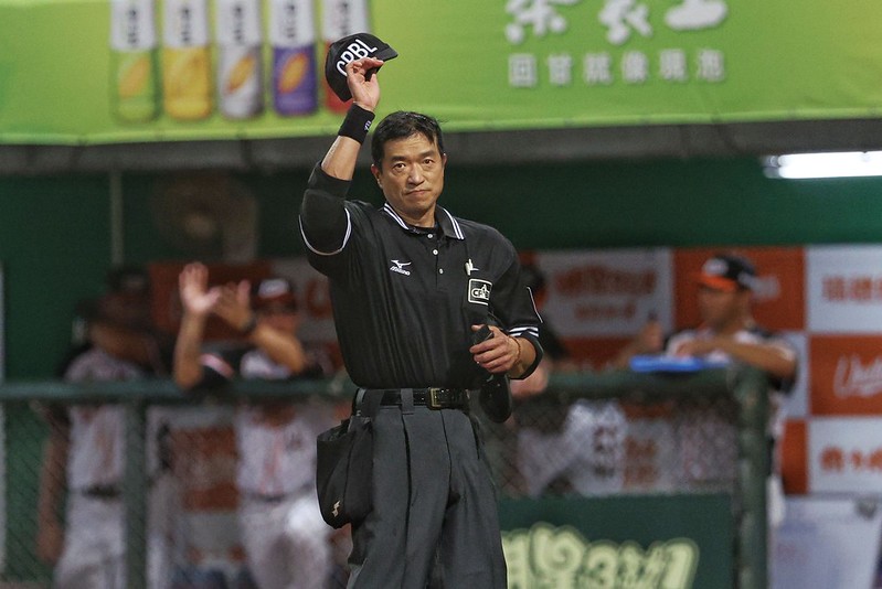 亞冠賽》日韓對決台灣也參與　王俊宏主審、張展榮壘審首局就有重播判決