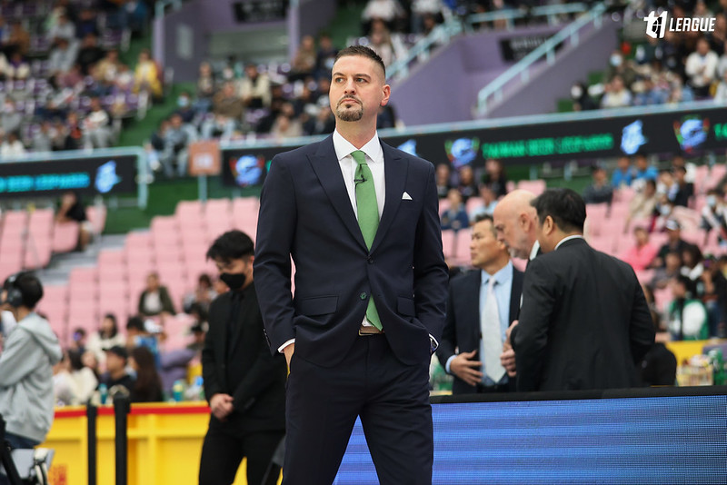 雲豹賽季首戰吞敗　教頭：還沒打出最好的內容