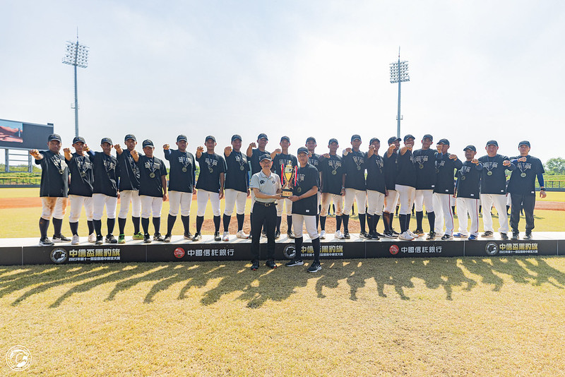 6局下4安串聯逆轉　平鎮高中黑豹旗第7冠