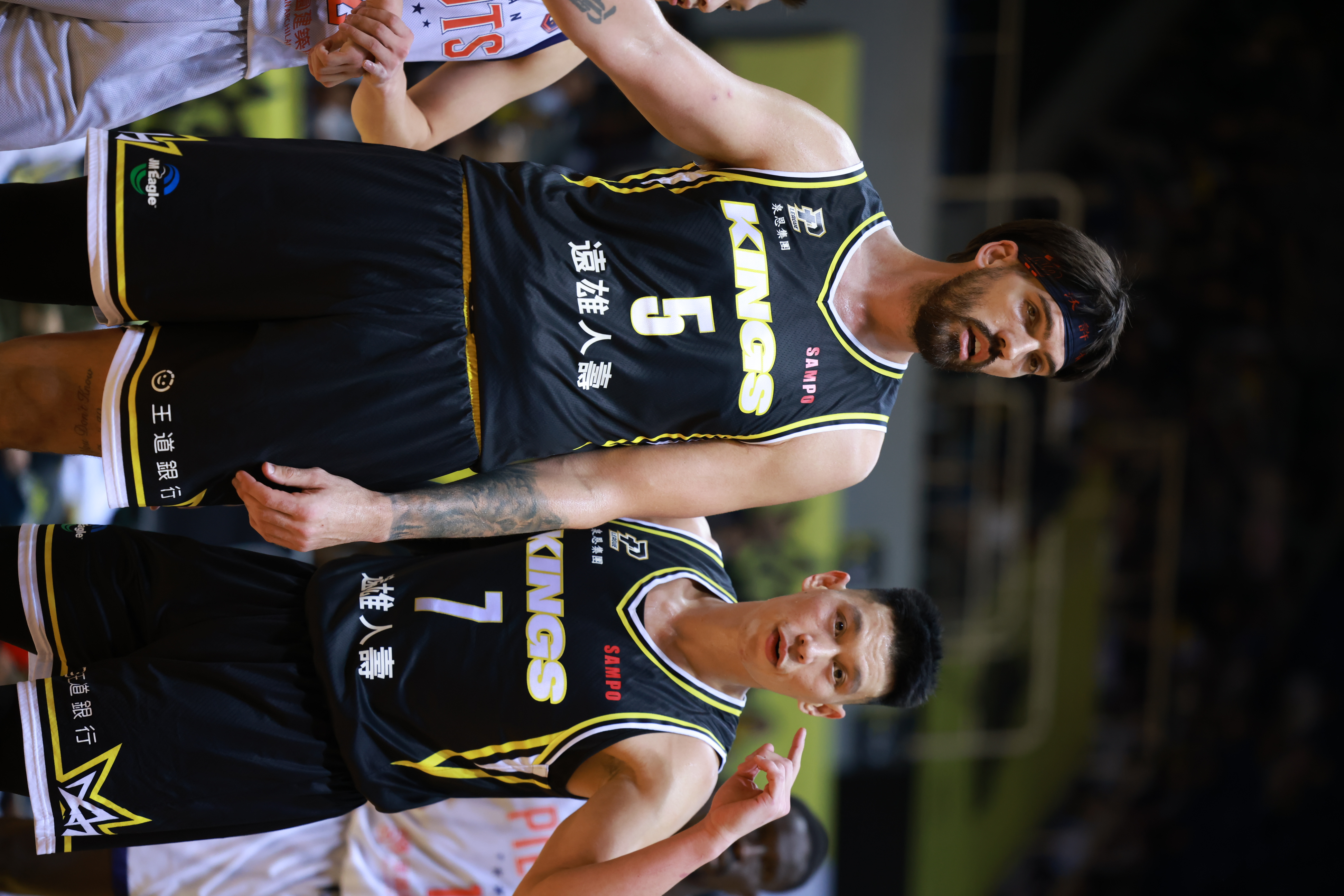 牧倫斯31分+林書豪17分　國王收3連勝