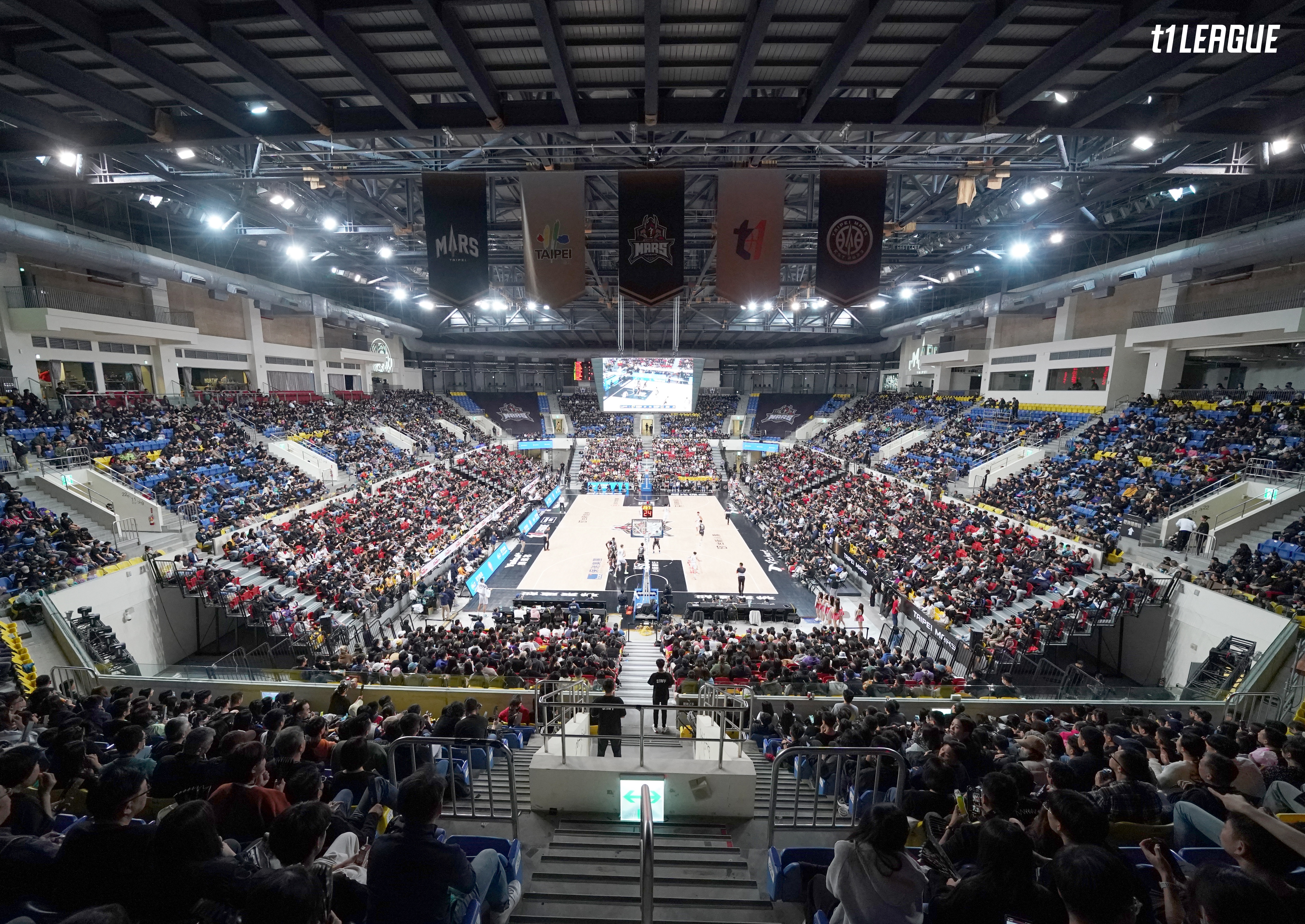 台新隊史主場首戰爆滿　卻慘敗25分收場