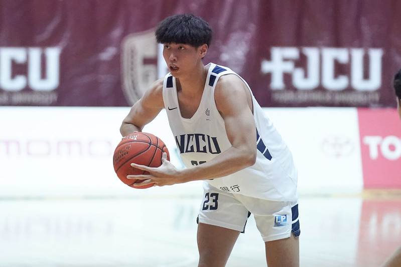 政大文山內戰大勝世新　陳子威讚板凳表現亮眼