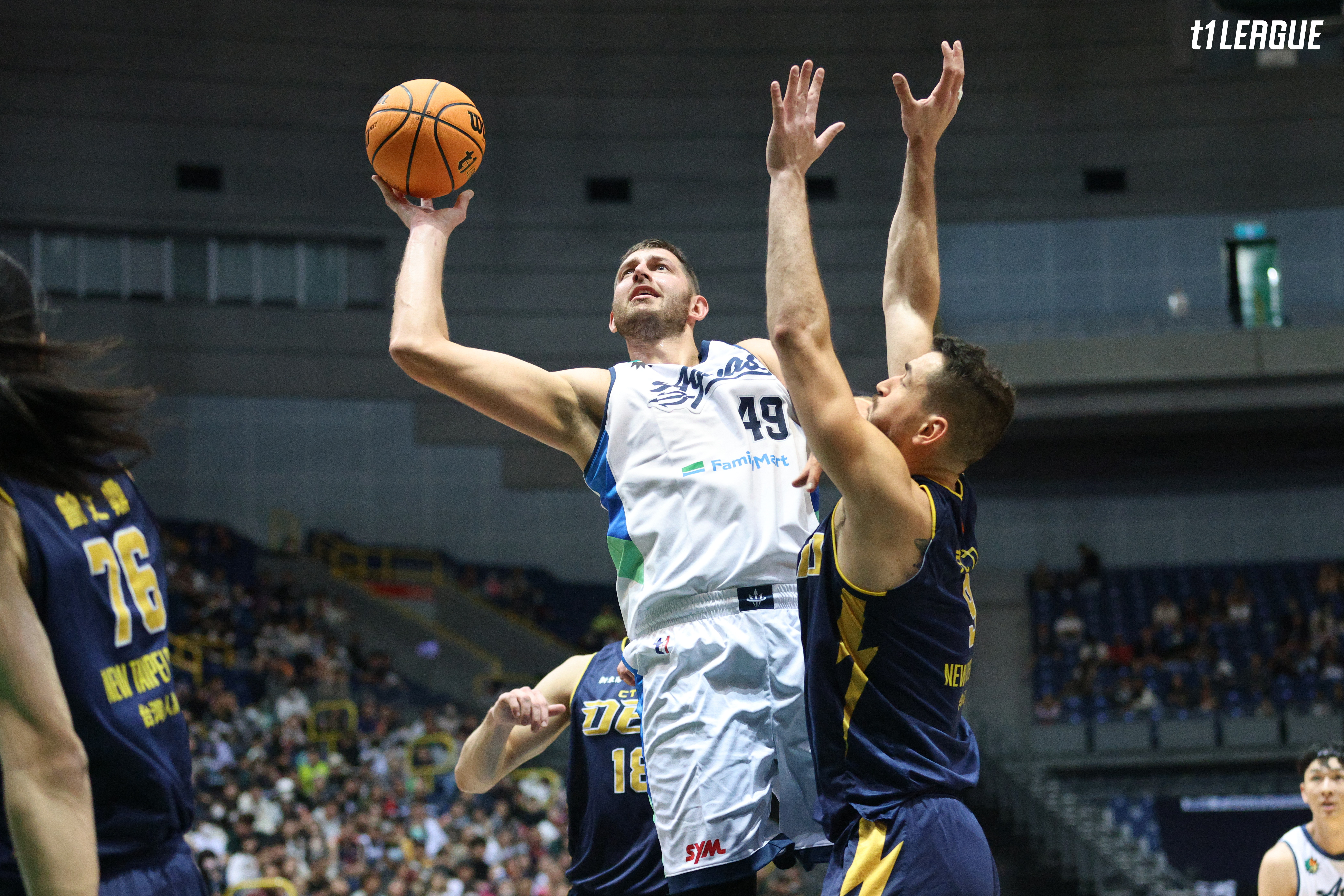 庫薩斯10分領軍　海神上半場領先獵鷹