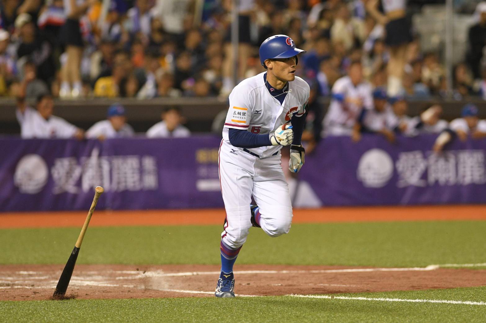 亞錦賽》林承飛心繫陳俊秀單場4支3　中華隊教頭郭李透露陣容讓他頭痛