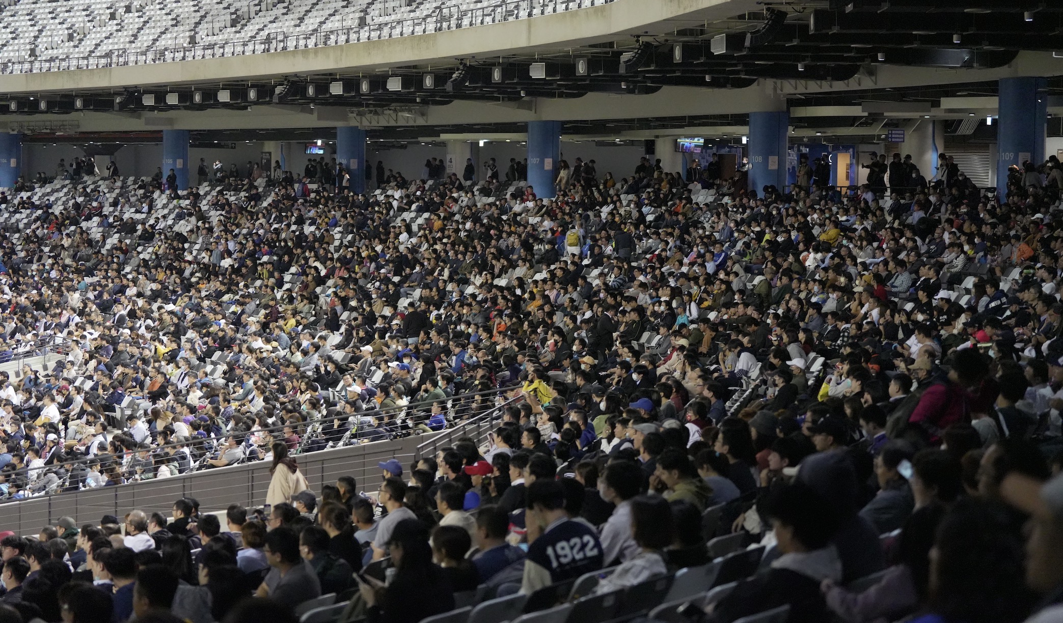 亞錦賽》日菲大巨蛋搶B組第1共9624人進場　觀眾僅次台韓開幕戰