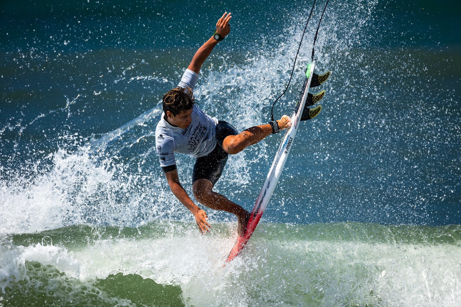 巴黎奧運衝浪場地與大溪地珊瑚礁爭議　正研究解決方案