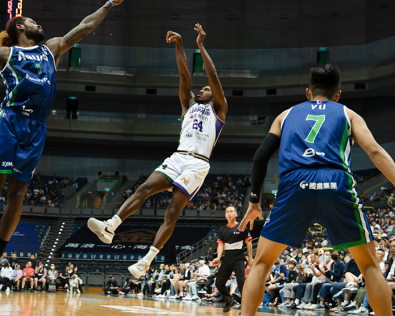 克羅馬砍30分、威廉斯雙20　雲豹客場仍失利