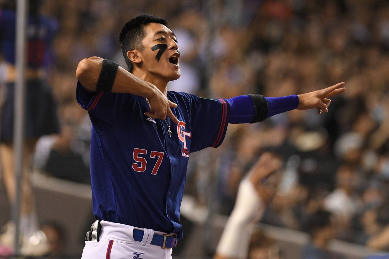 亞錦賽》首次擔任台灣隊長打擊率0.471　拿莫．伊漾獲最佳一壘手