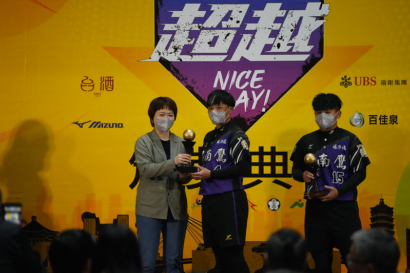 企業女壘聯賽16日頒獎典禮　嘉南鷹李思詩打點王8連霸