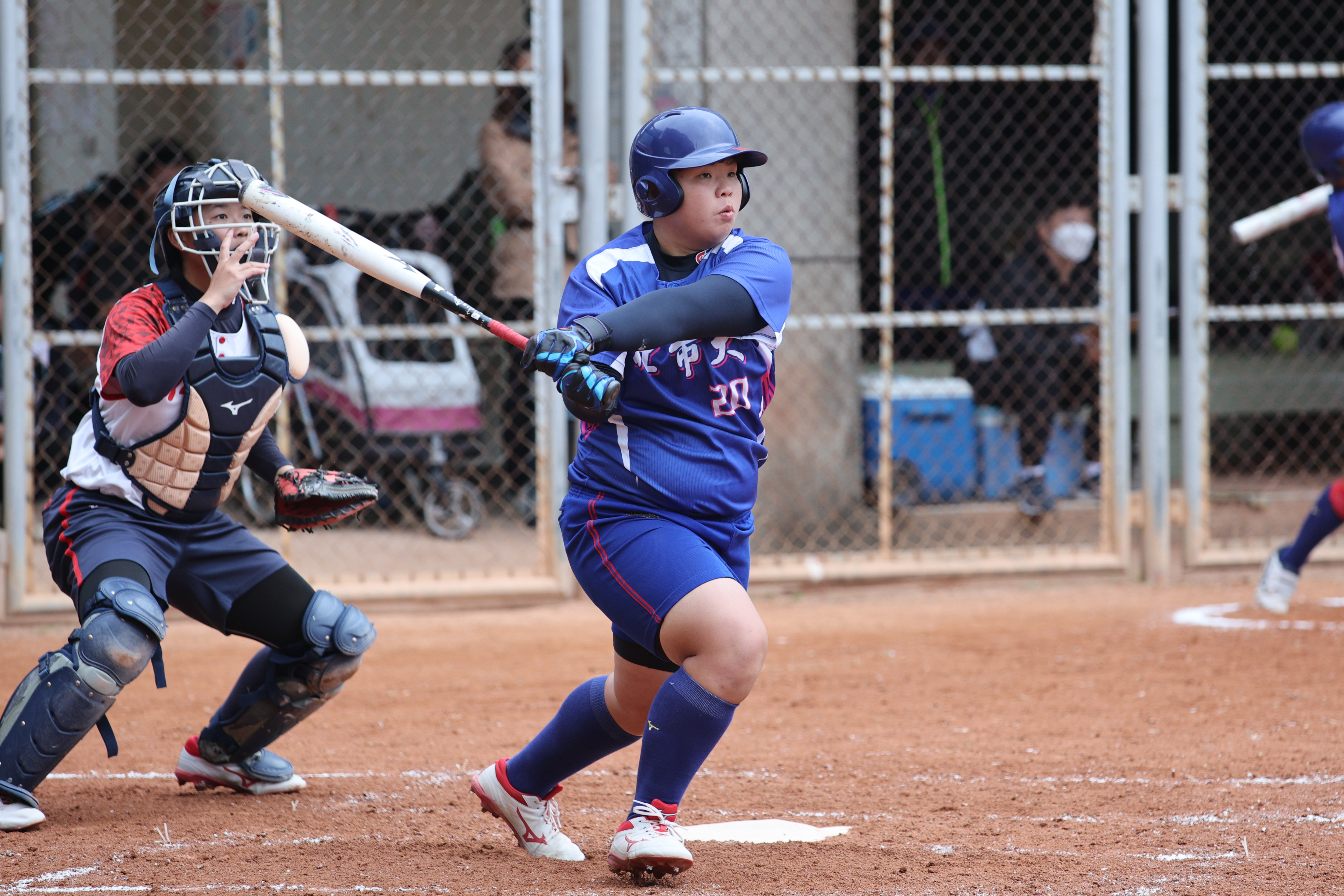 邱鈺然逆轉2分打、李旻玹完投　北市大險勝師大