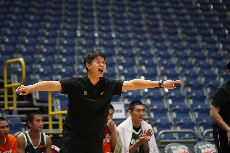 葉葦喬逐漸接班松山教頭　曝黃萬隆會留紙條叮嚀