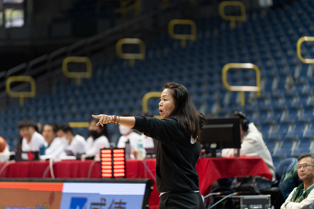 駱燕萍訓練北一女球員思考　要求在場上當「小教練」
