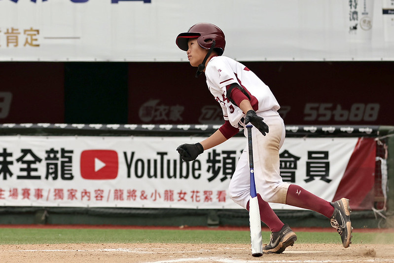 台北城市盃》張可洛2分場內全壘打　大園逆轉勝三星