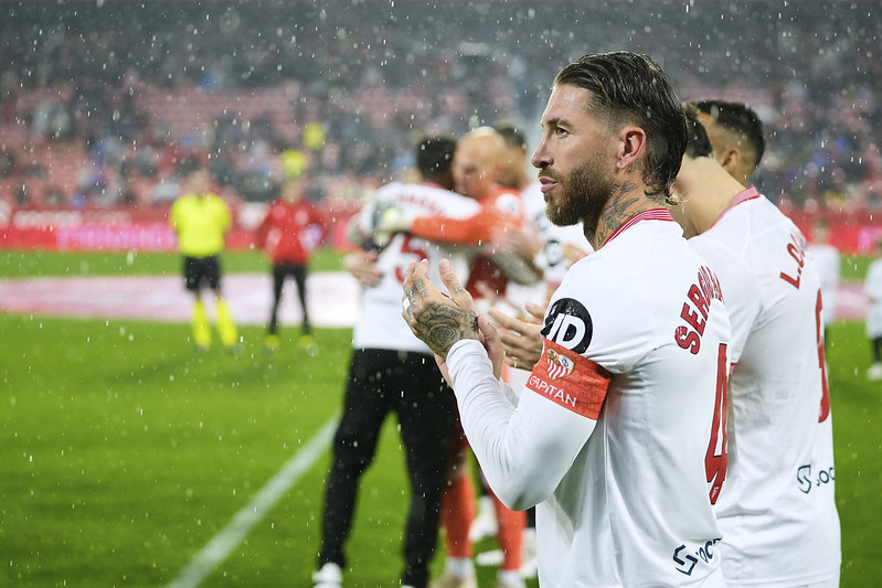 輸球受訪被干擾　Ramos怒斥球迷：閉嘴走人